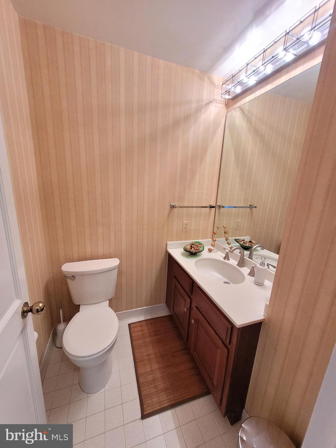 8101 CONN AVE - Residential Lease