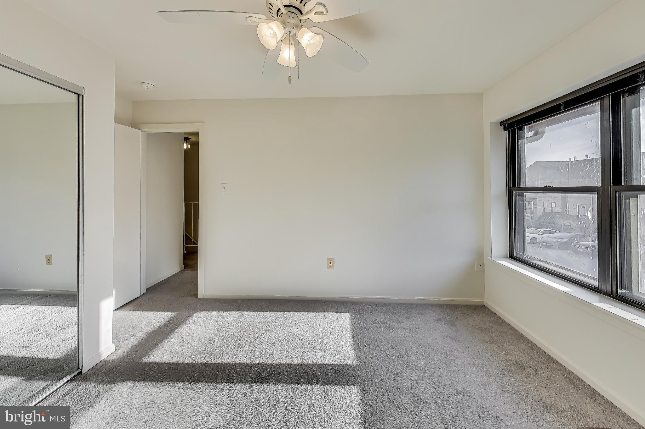 BRISTOL SQUARE - Residential Lease