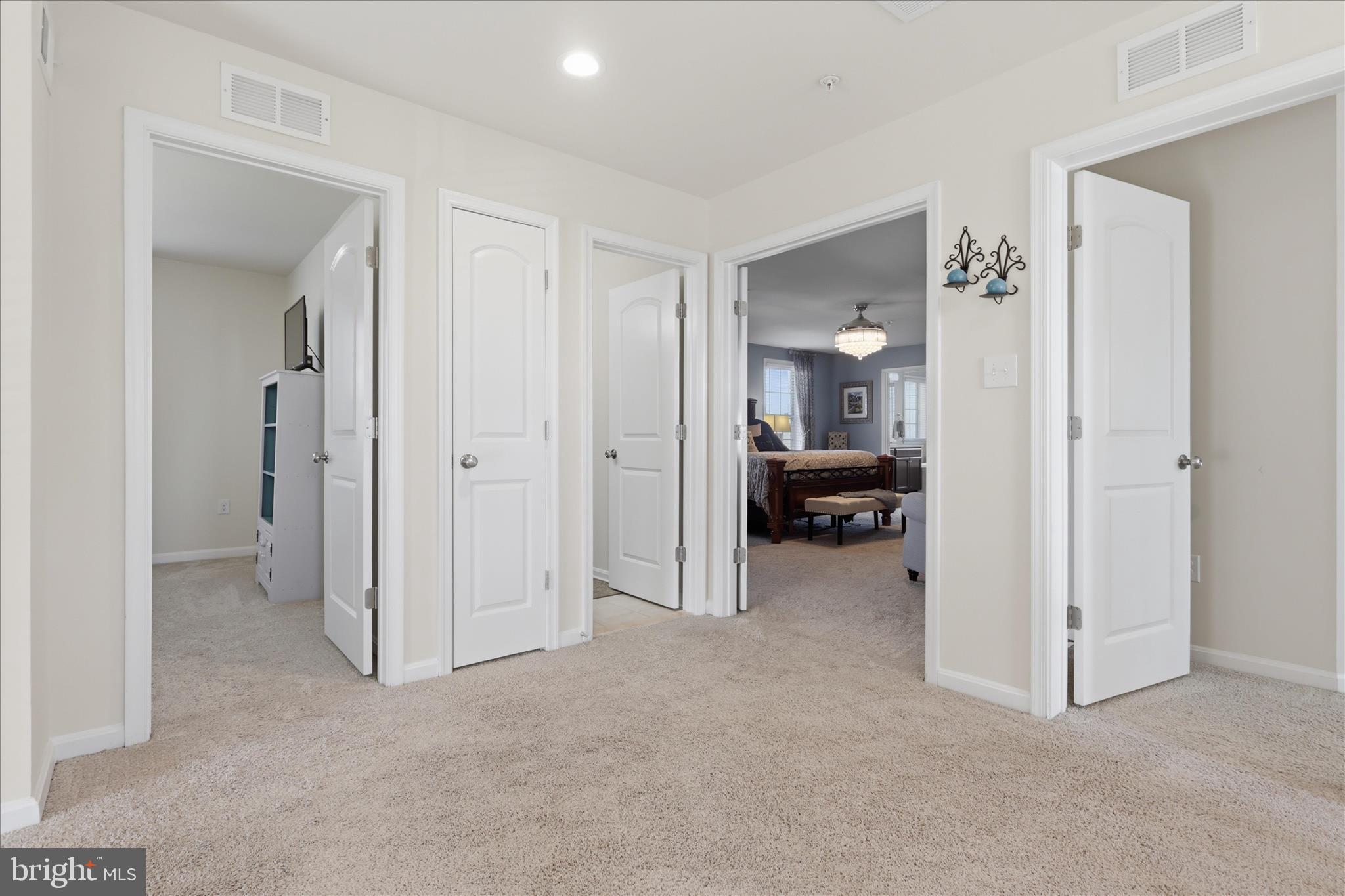 MANORS AT BALLENGER CREEK - Residential