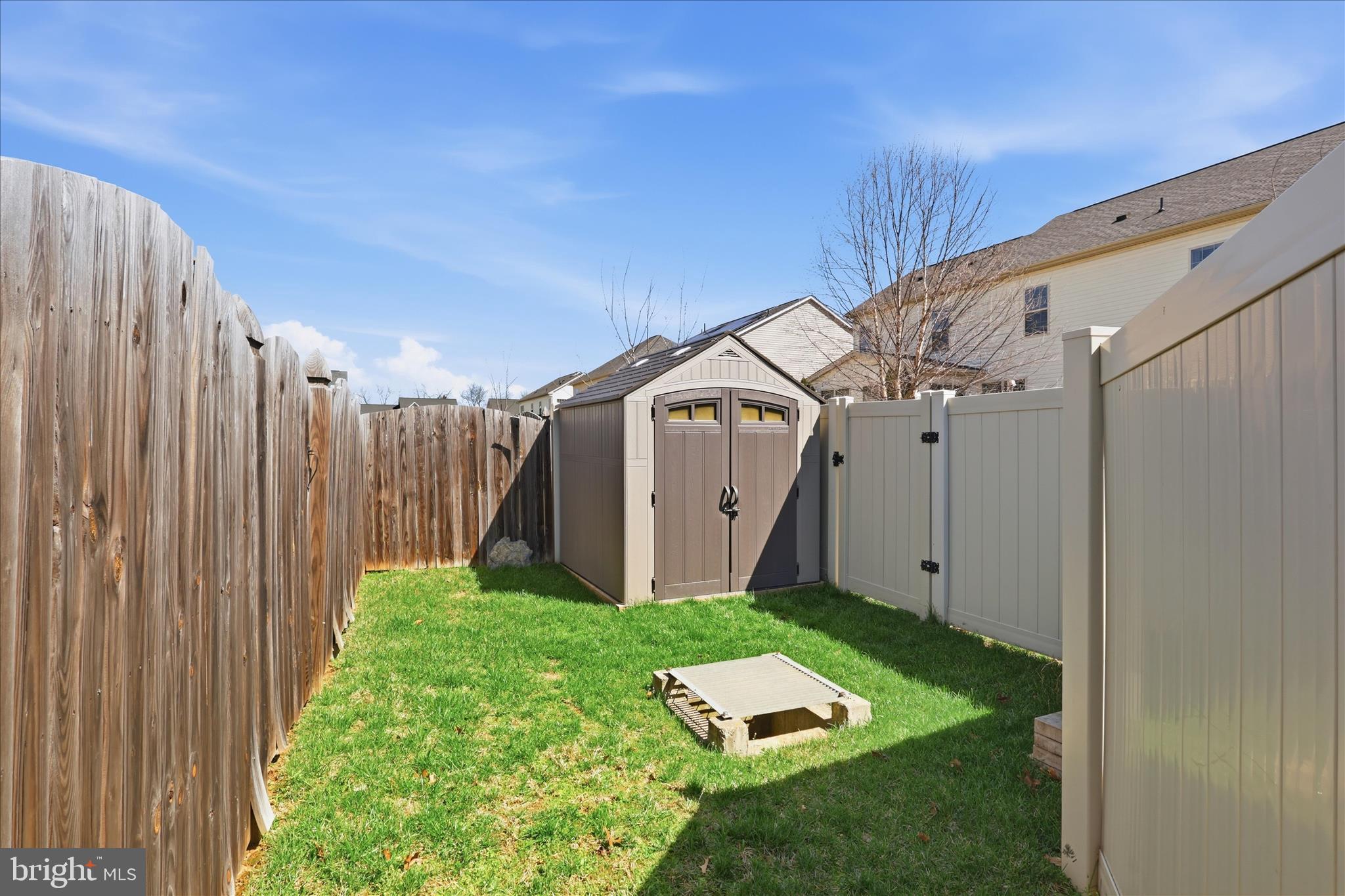 MANORS AT BALLENGER CREEK - Residential