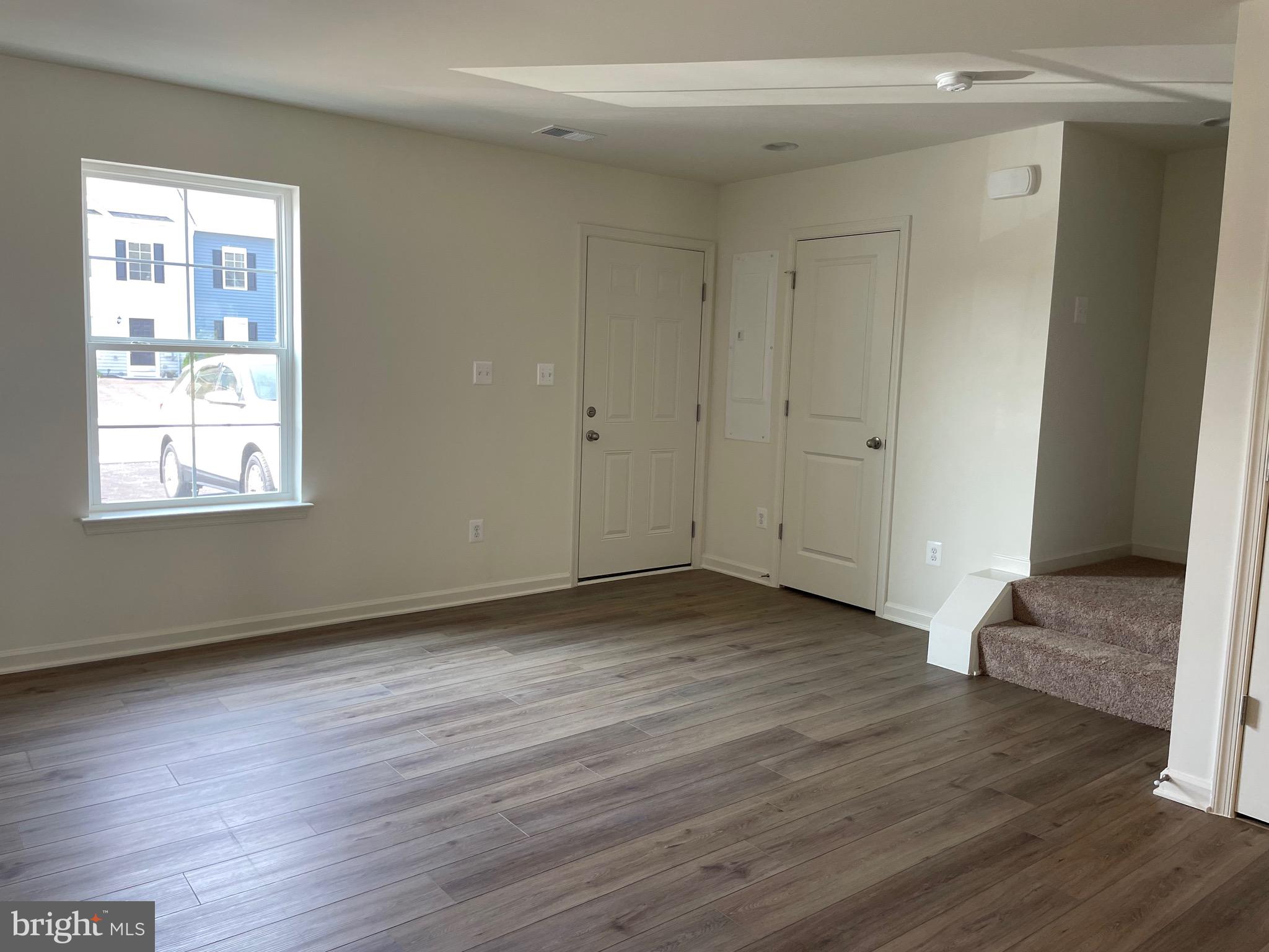 WHISPERING PINES - Residential Lease