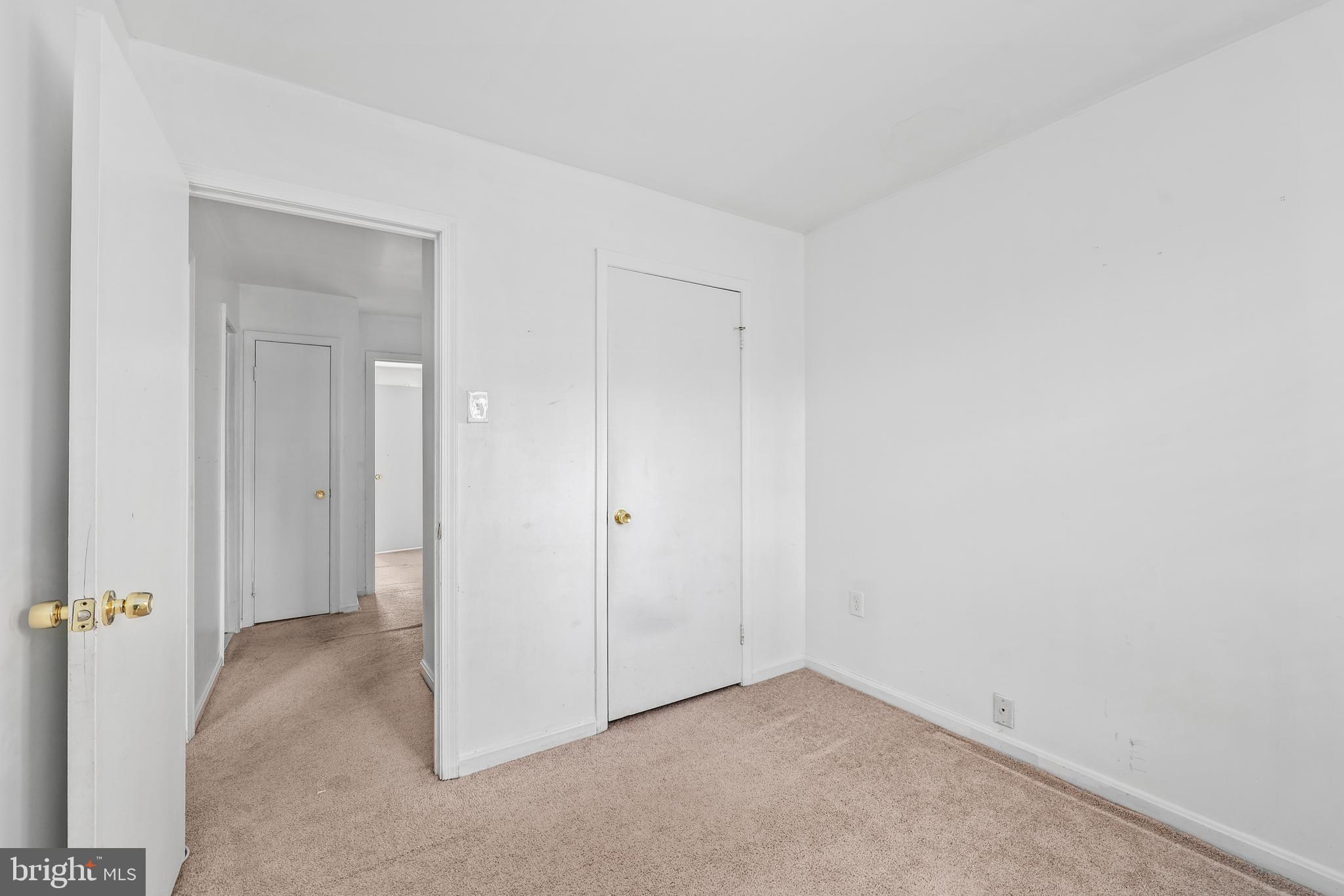 PINEWOOD GREENS - Residential