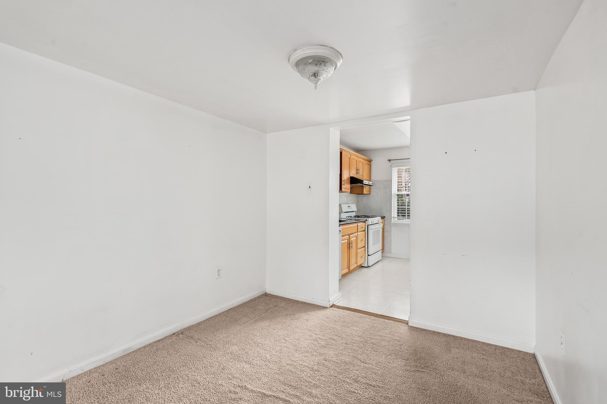 PINEWOOD GREENS - Residential