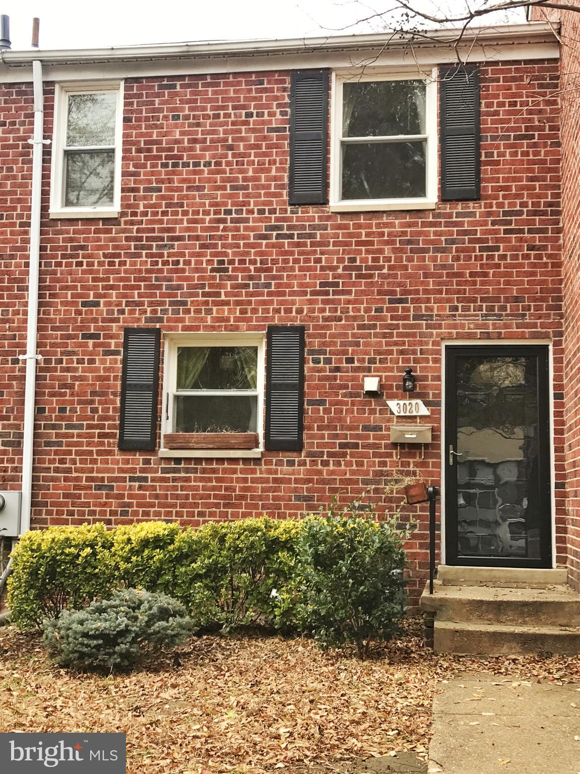 WARWICK VILLAGE - Residential Lease