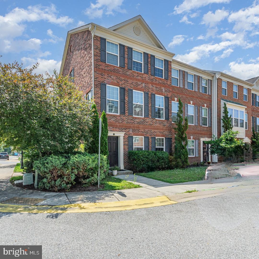 First-Time Buyer Friendly! Bright & Spacious 4BR End-Unit Townhome in Chelsea Manor, Under $400K + $10K -$20K Grant
Welcome to your new home in Chelsea Manor, where value, comfort, and convenience come together. This beautiful 3-level brick end-unit townhome offers everything first-time buyers and smart shoppers are looking for: four bedrooms, modern finishes, tons of natural light, and affordability all in one.
This home qualifies for a $10,000 -$20,000 homebuyer grant. Ask how you can purchase with minimal cash to close.
Versatile Entry-Level: Features a flexible 4th bedroom, home office, or guest room with brand-new laminate flooring (2025), perfect for today’s lifestyle.
Main Level Perks: Open-concept design with hardwood floors (2021), a spacious family room, and a stylish kitchen with granite countertops, stainless steel appliances, and a brand-new backsplash (2025).
Top Floor Comfort: Three cozy bedrooms with new carpet (2025), including a spacious primary suite with a walk-in closet and private en-suite bath.
As an end-unit, enjoy extra sunlight throughout the home thanks to multiple exposures.
Energy Efficient: Equipped with Sunrun solar panels (2020) to help reduce utility costs.
Bonus Features: Fresh paint throughout and a private two-car garage for added convenience.
All of this in a vibrant, welcoming neighborhood close to shopping, dining, and commuter routes.
Don’t miss this chance to own a spacious 4-bedroom townhome for under $400K. Schedule your private showing today and take the first step toward homeownership in Chelsea Manor.
*** Motivated Seller***