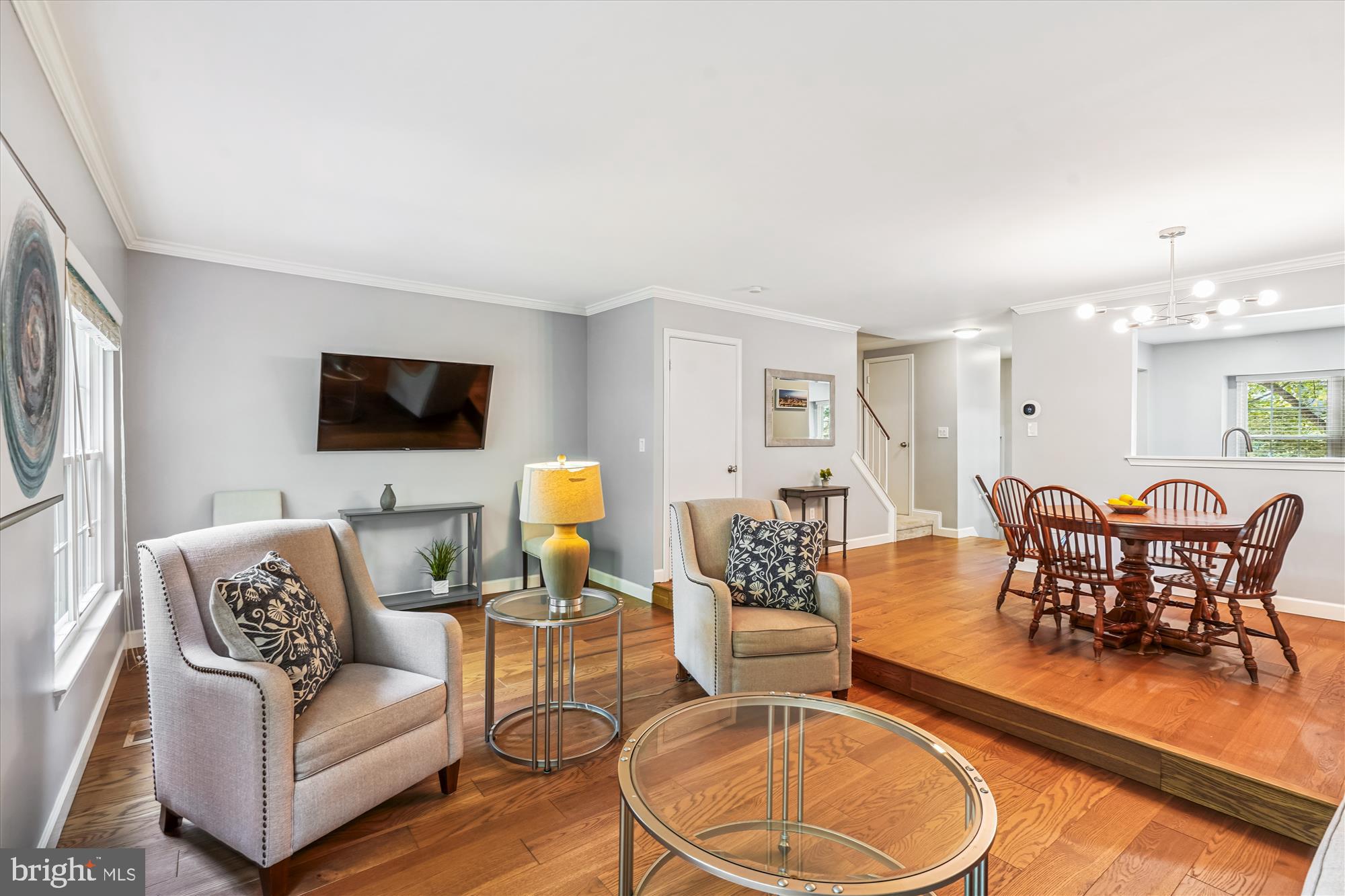 7852 NEWPORT GLEN PASS