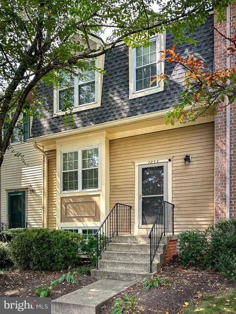 7852 NEWPORT GLEN PASS ANNANDALE VA 22003