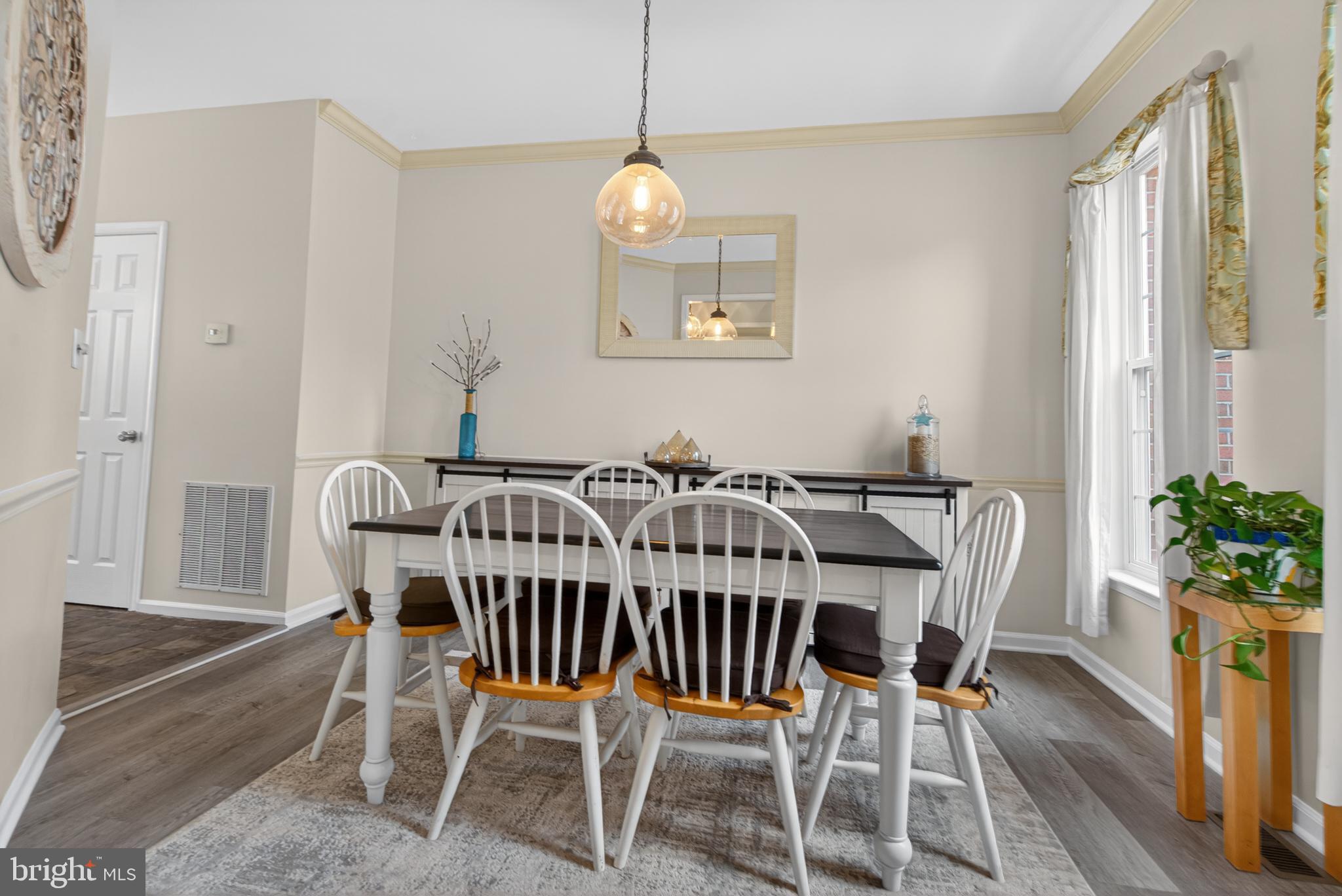 CENTRE RIDGE - Residential