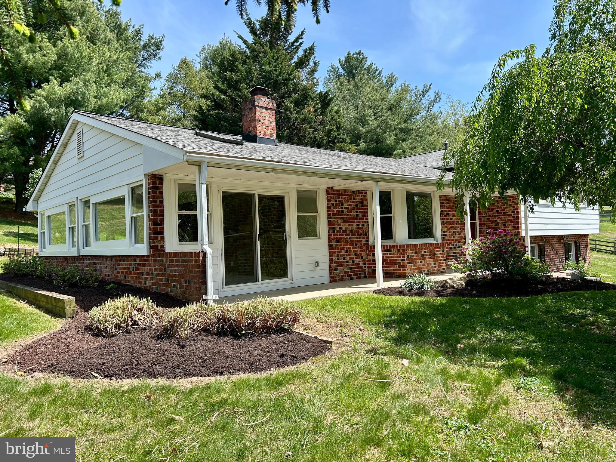 SET ON A QUIET CUL-DE SAC THIS HOME SHOWS LIKE NEW. 2025 RENOVATION. EXCEPTIONAL VALUE. MANY NEW COMPONENTS AND SERVICED FROM TOP TO BOTTOM. A QUALITY LISTING AND MOVE IN READY. PLUMBING AND ELECTRICIAL IMPROVEMENTS WERE PERMITTED AND ALL ITEMS BROUGHT TO CURRENT CODE. ALL NEW MASTER BATH WITH DOUBLE VANITIES. NEW FLOORING THROUGHOUT ALONG WITH 2-TONE CUSTOM PAINT. 1 CAR SIDE LOAD GARAGE WITH LARGE PARKING PAD FOR ADDITIONAL VEHICLES. 2 FIREPLACES WITH GAS HEAT AND COOKING. SITUATED ON 1.4 LANDSCAPED ACRES AND STILL CLOSE TO COMMUTER ROUTES, SHOPPING AND DINING. KITCHEN OPENS UP TO FAMILY ROOM AND SIDE SUNROOM WITH ABUNDANT NATURAL LIGHT. NEW GRANITE, APPLIANCES, FIXTURES, CERAMICS. ENJOY THE PEACE AND QUIET OF SUMMER NIGHTS FROM THE SPACIOUS 2 TIER DECK. COME VISIT TODAY.
