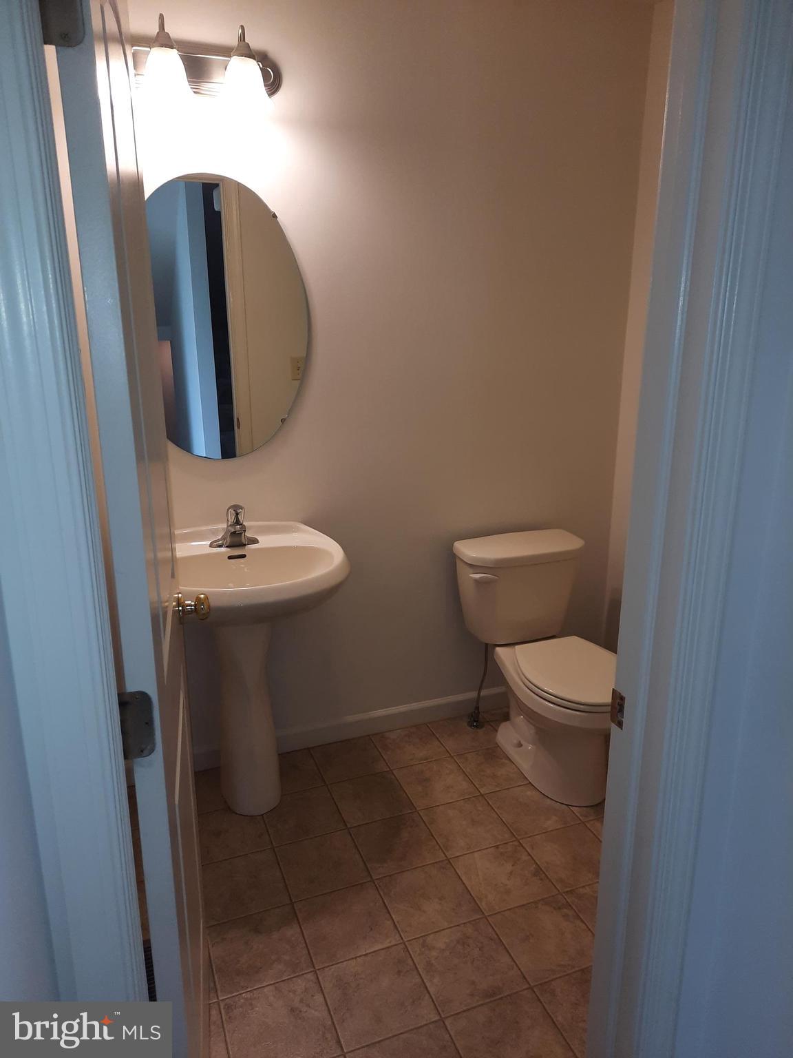 SILVER CREEK - Residential Lease