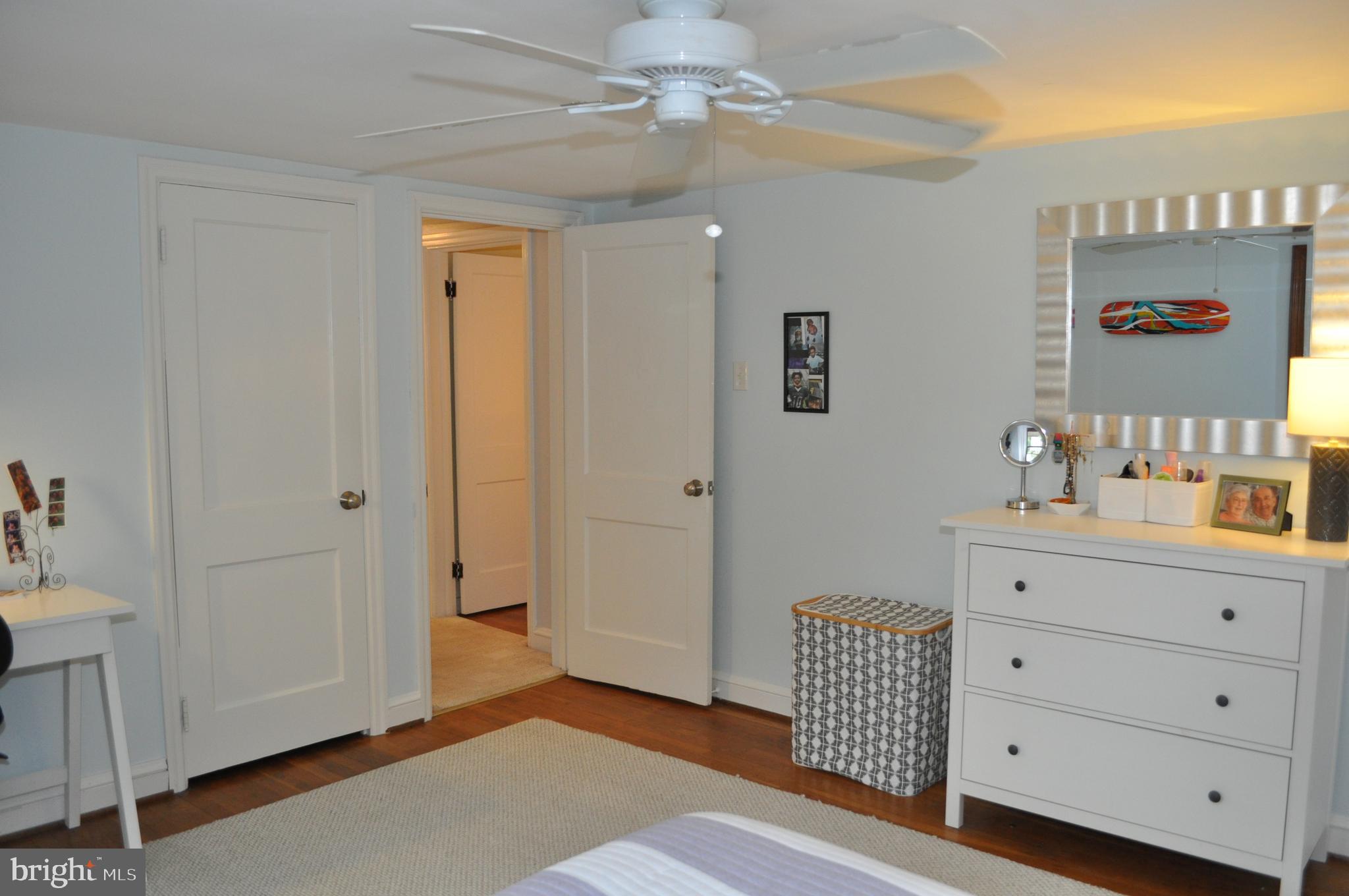 STRATHCONA-HILLCROFT - Residential