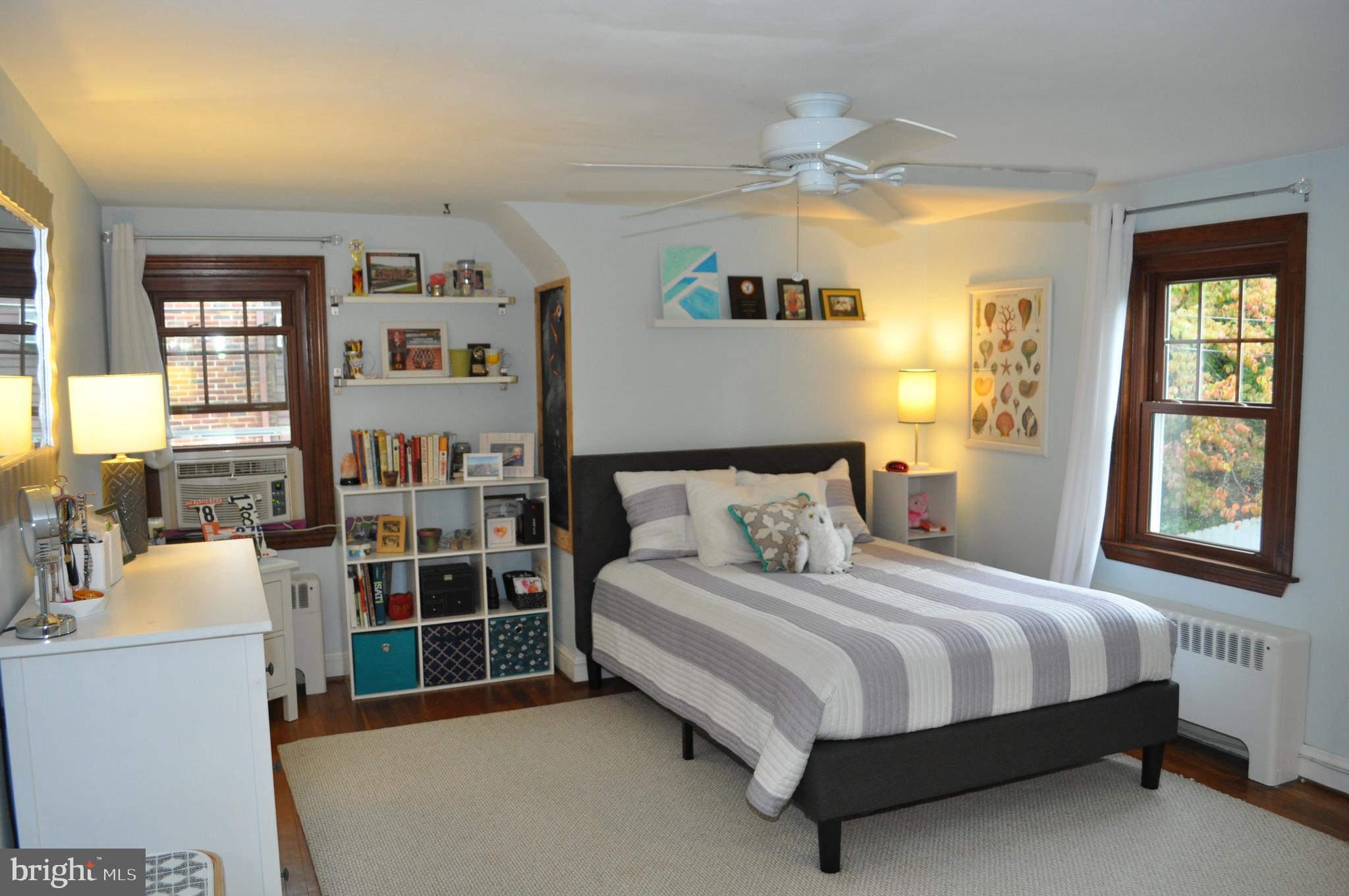 STRATHCONA-HILLCROFT - Residential