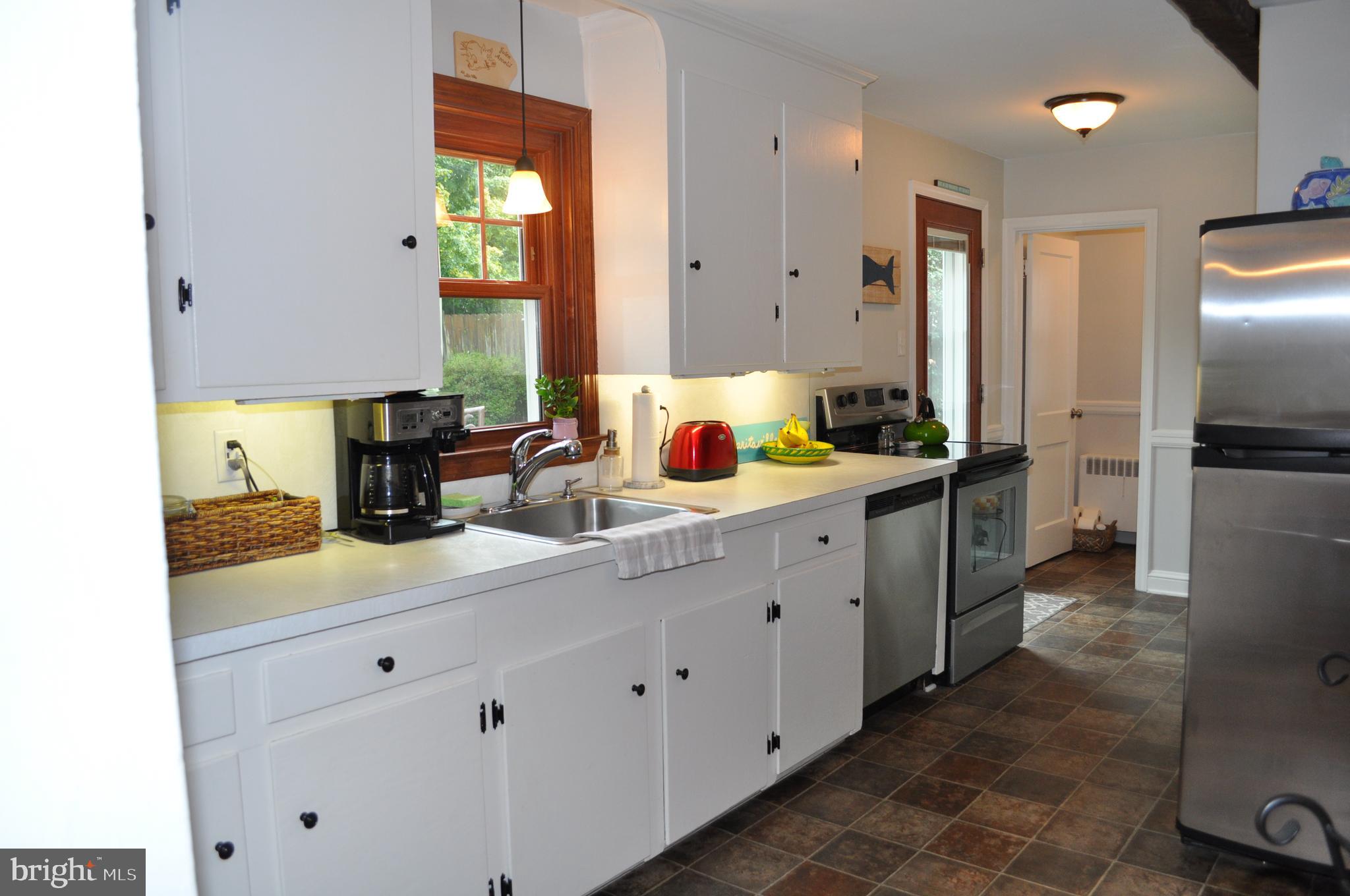 STRATHCONA-HILLCROFT - Residential