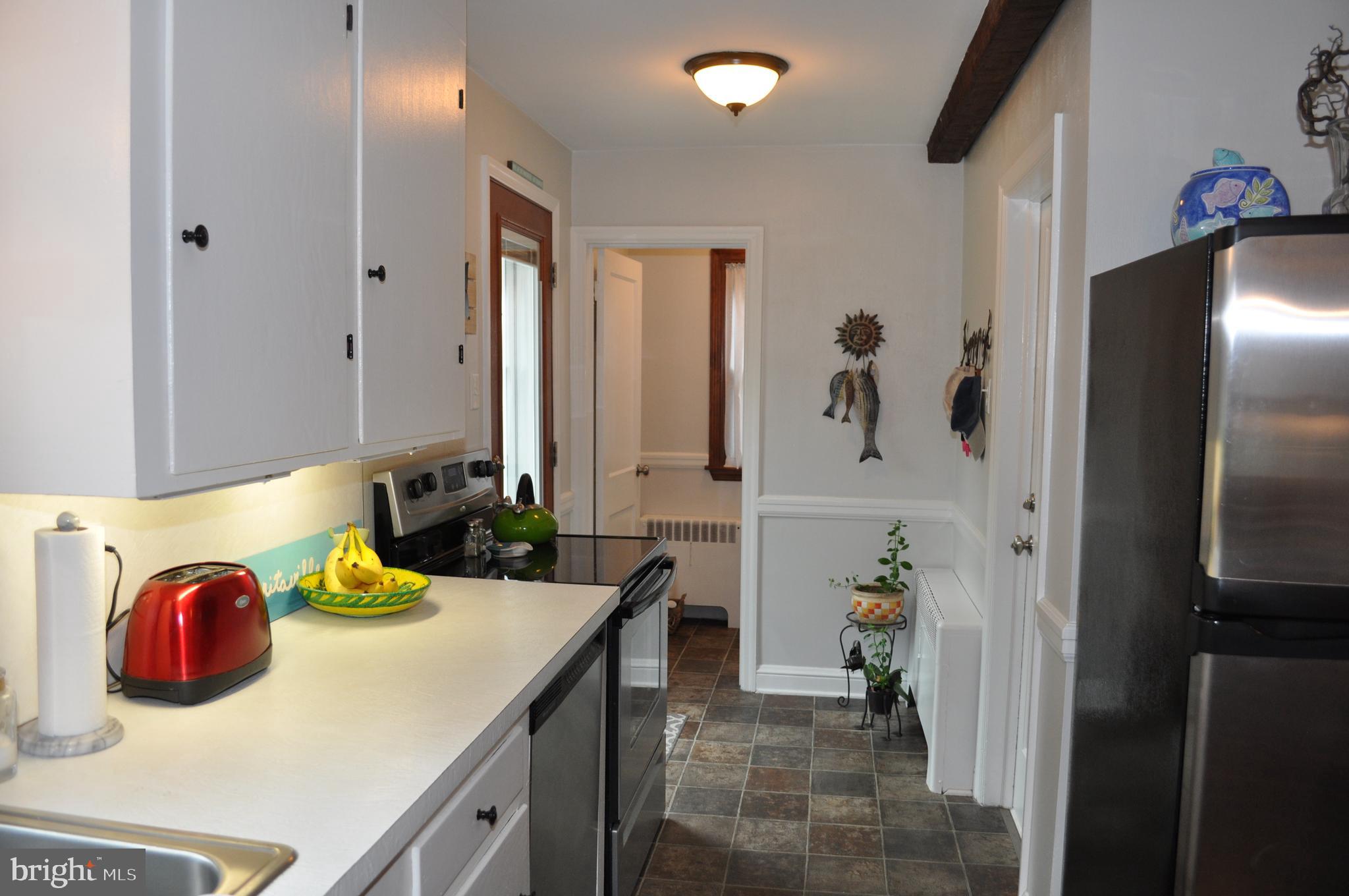 STRATHCONA-HILLCROFT - Residential