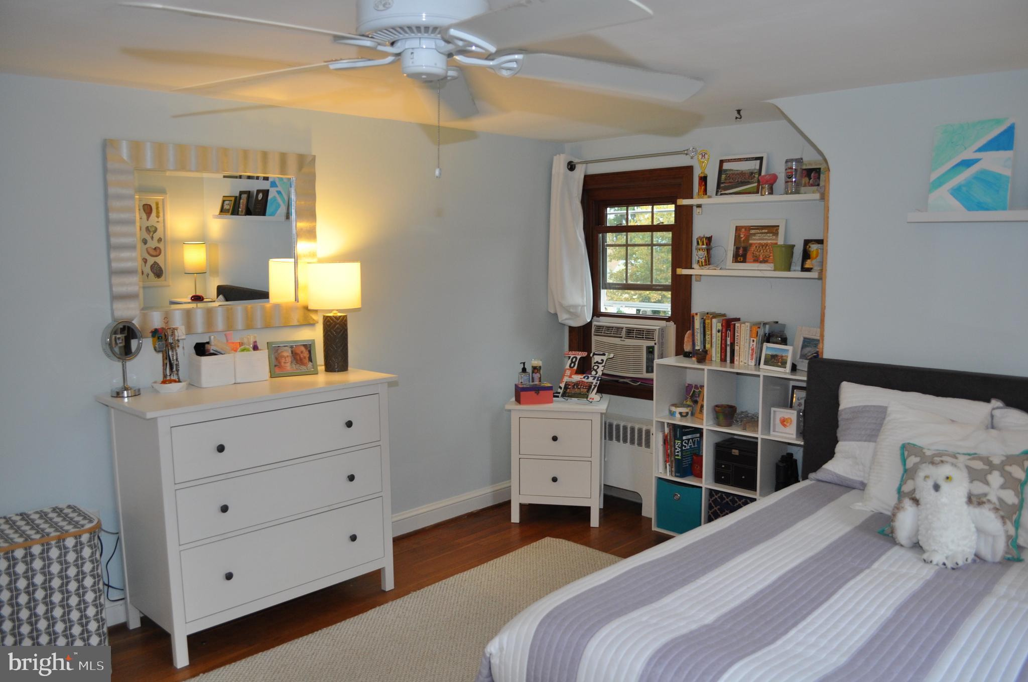 STRATHCONA-HILLCROFT - Residential