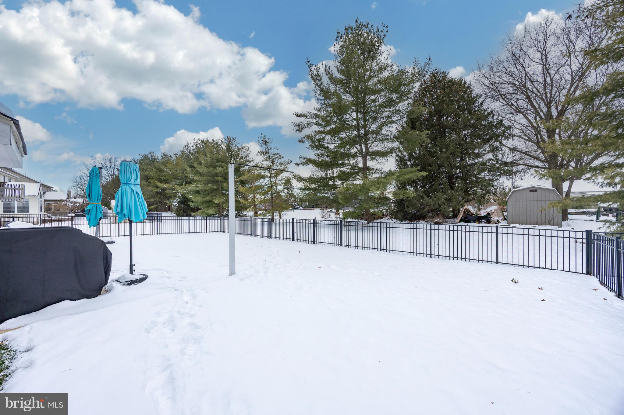 WATERFORD GREENE - Residential