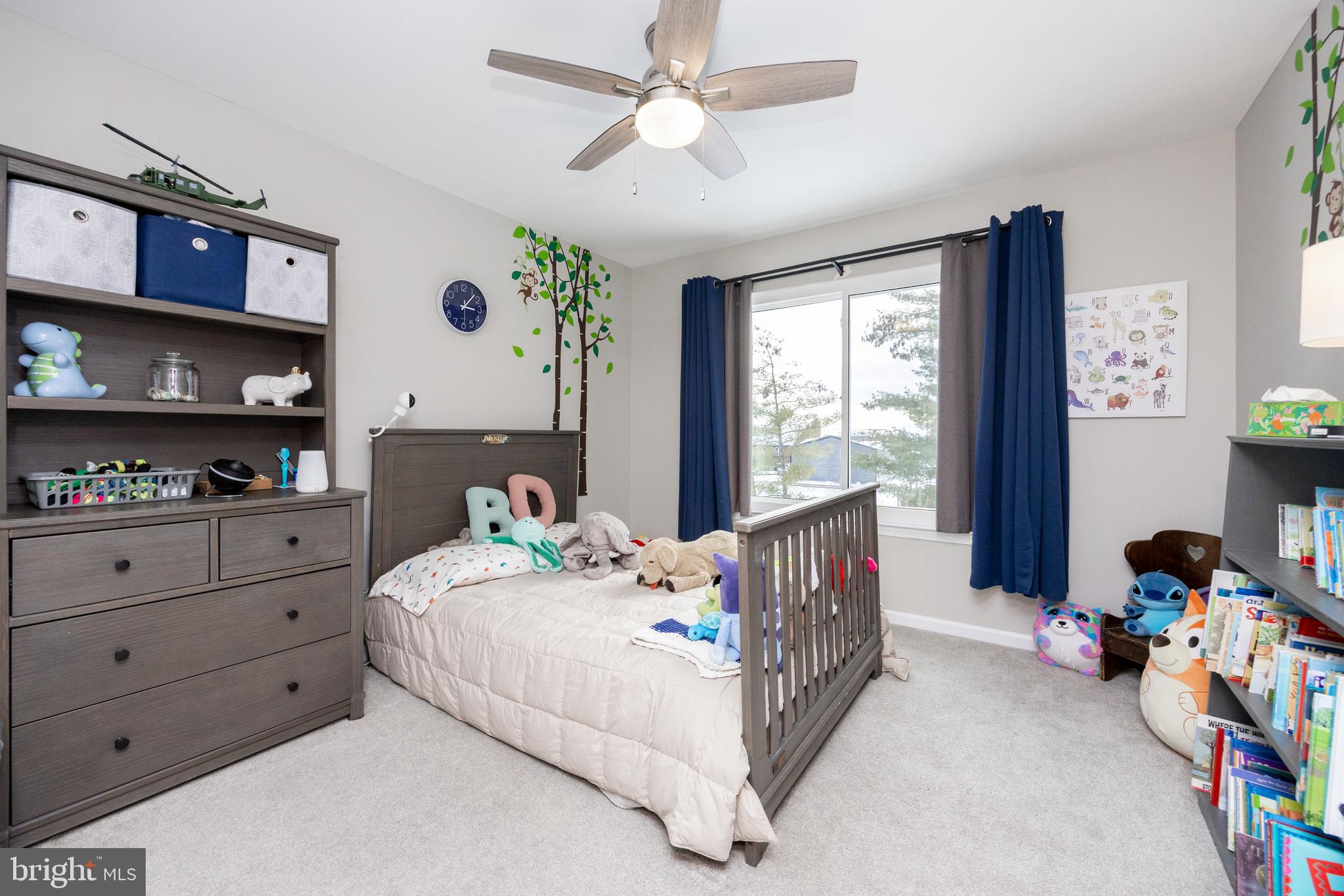 WATERFORD GREENE - Residential