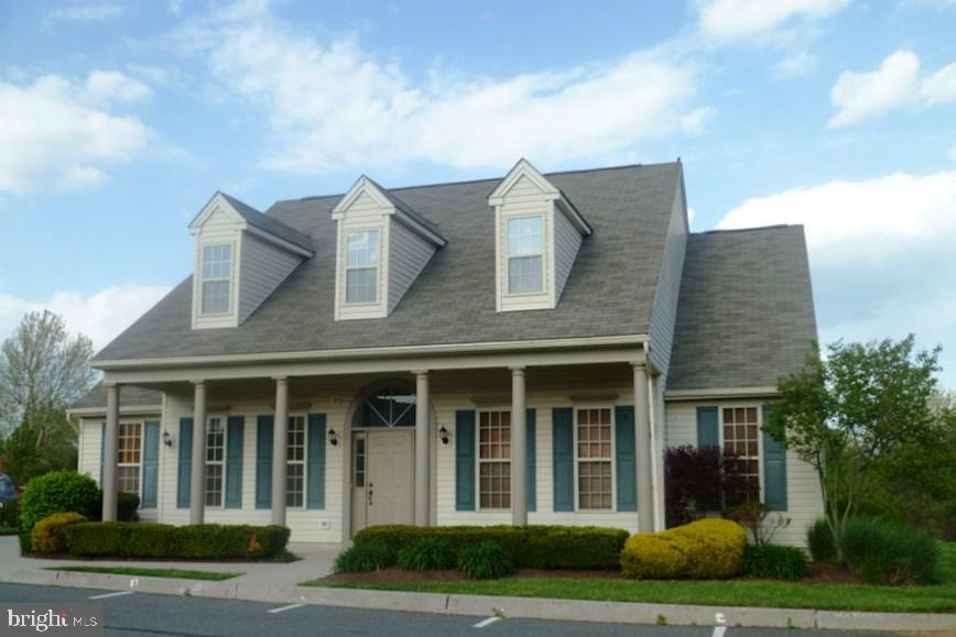 WATERFORD GREENE - Residential