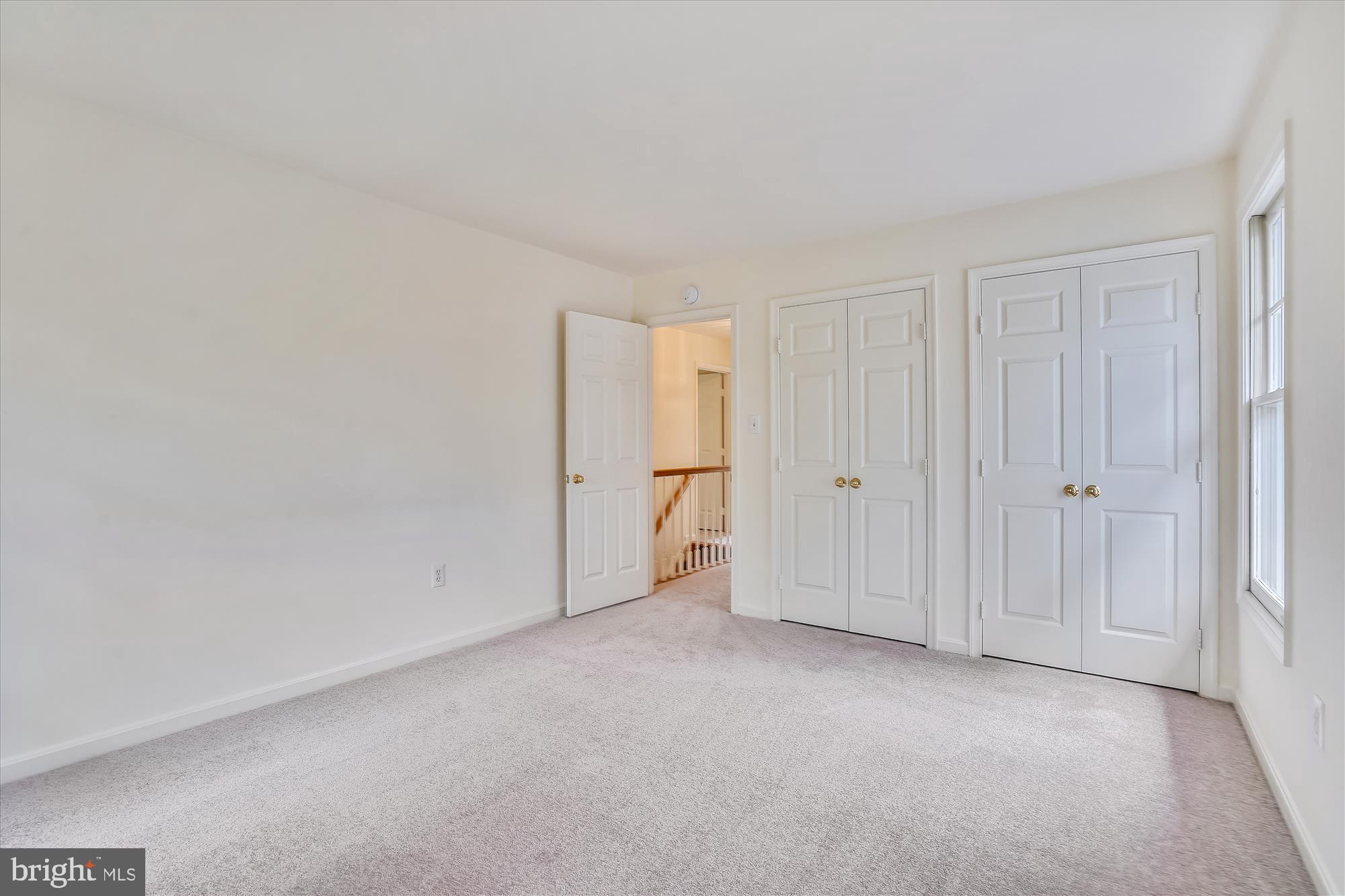 CLARENDON - Residential Lease