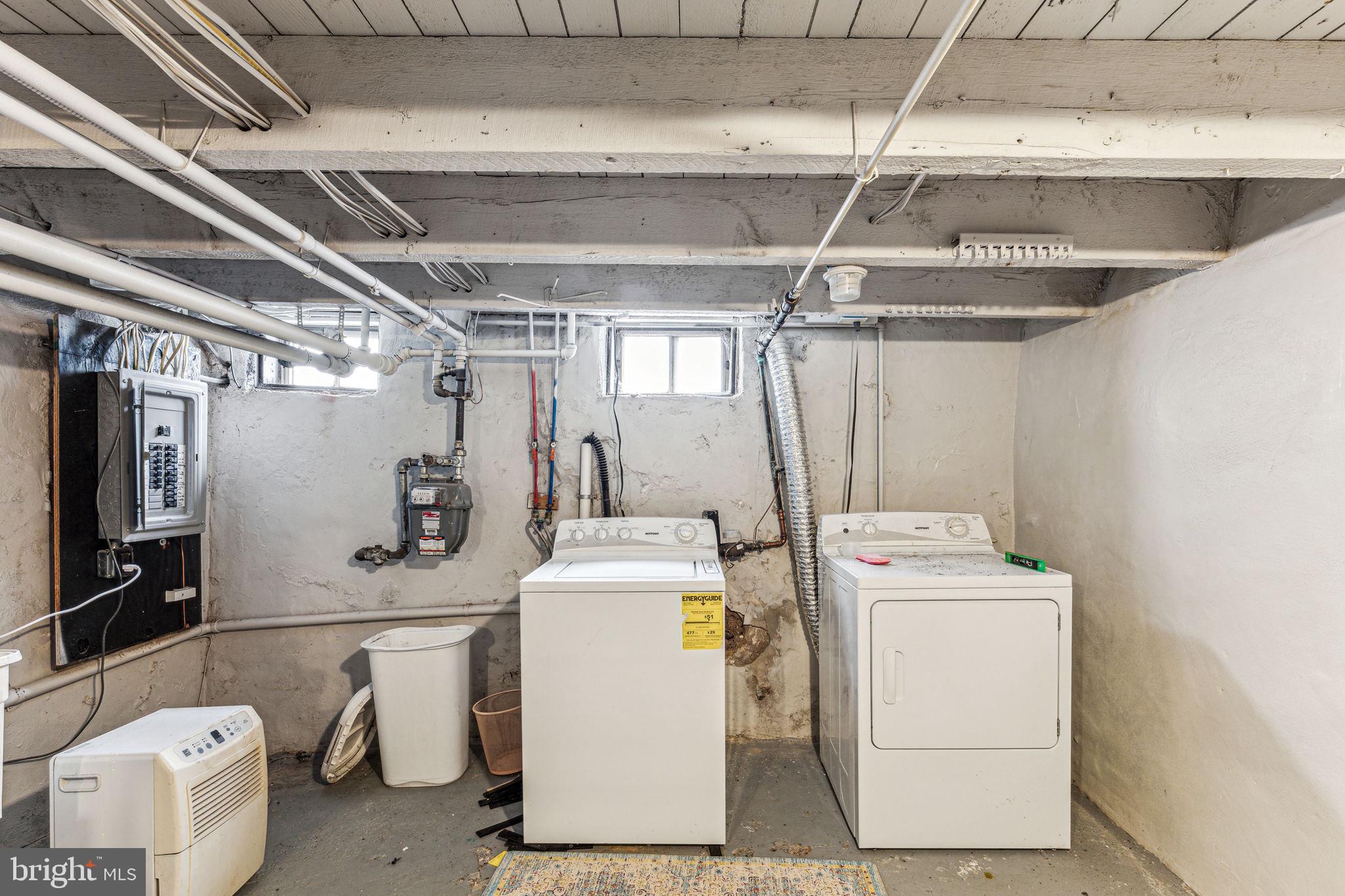 EAST PASSYUNK CROSSING - Residential Lease