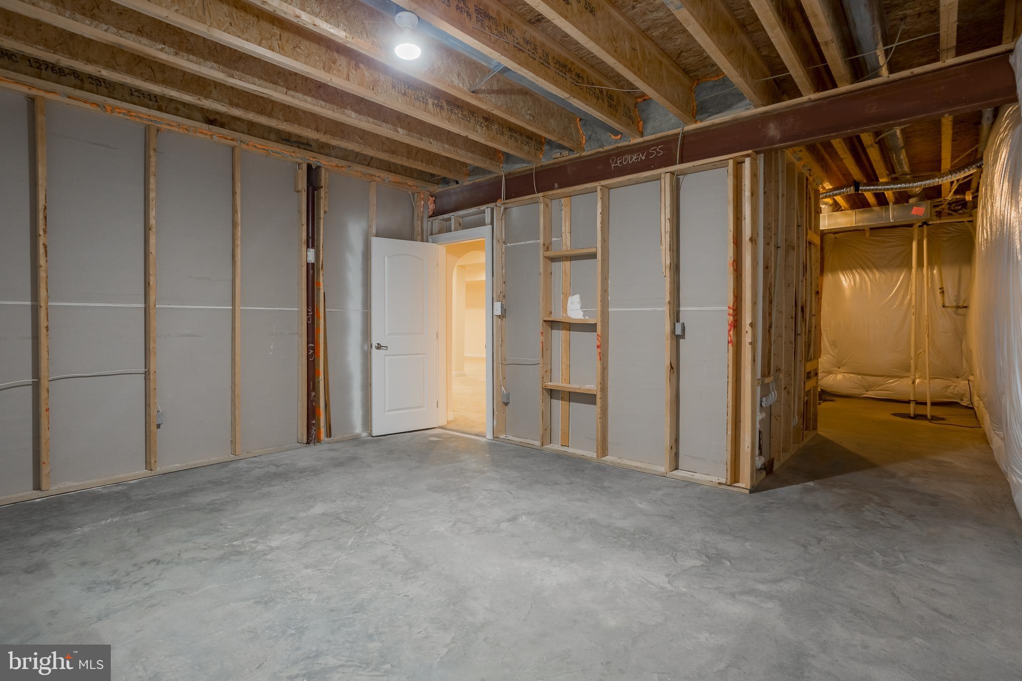 REDDEN RIDGE - Residential