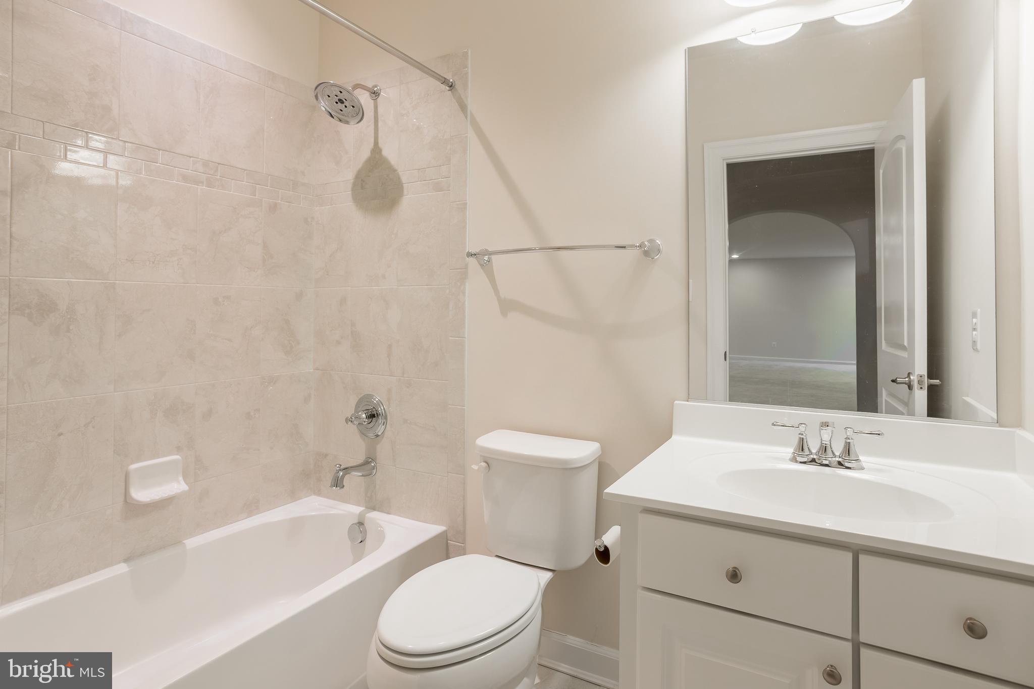 REDDEN RIDGE - Residential