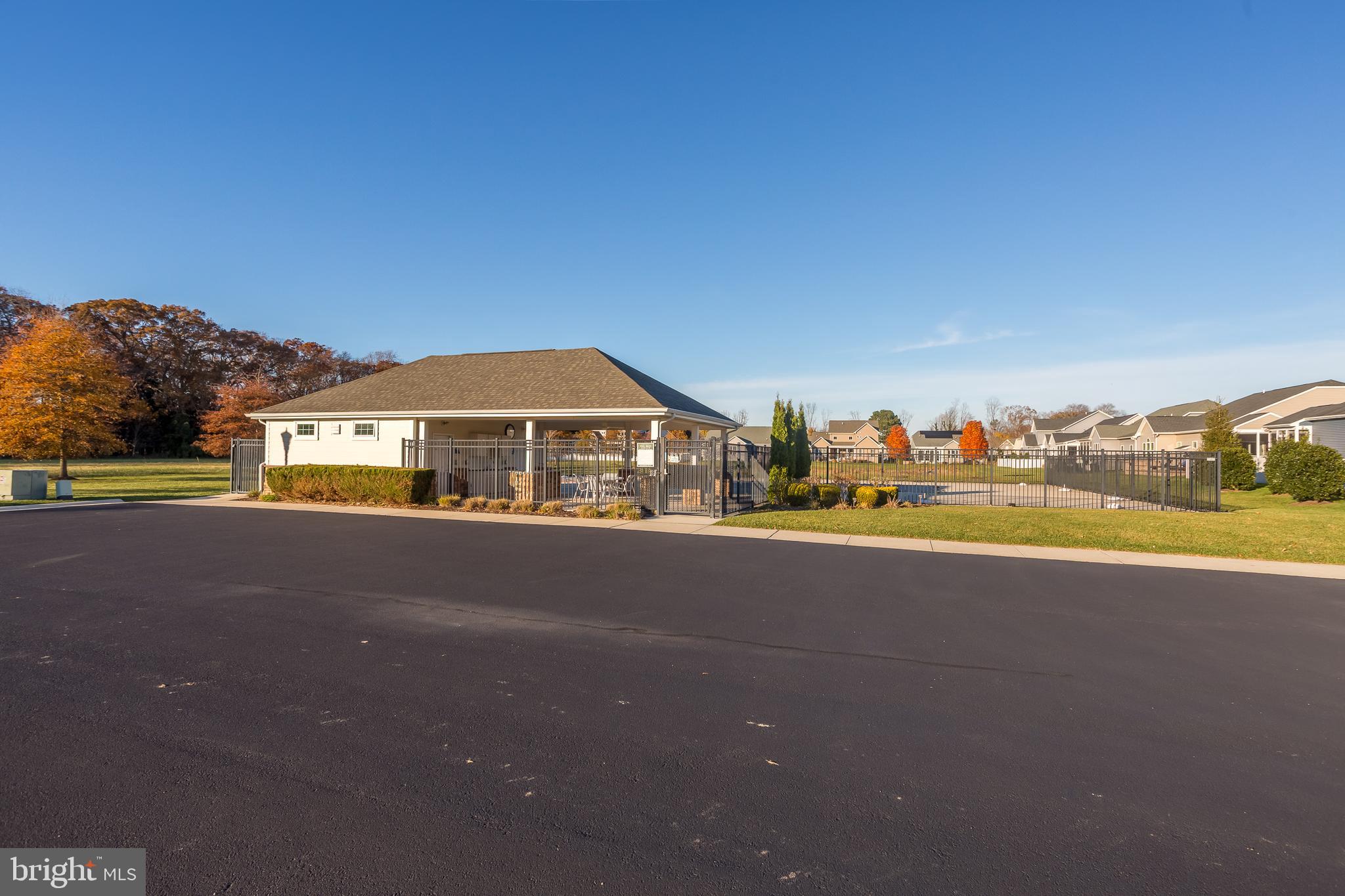 REDDEN RIDGE - Residential