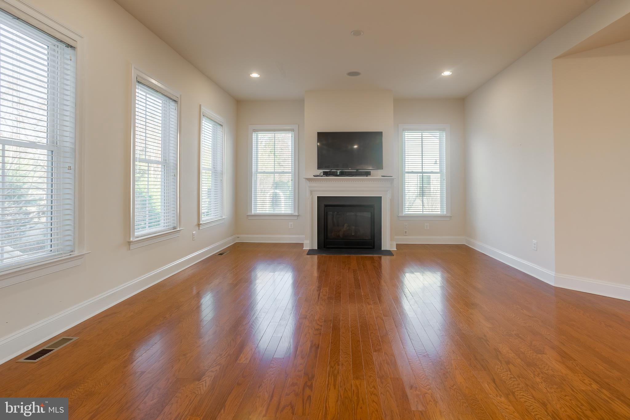 REDDEN RIDGE - Residential