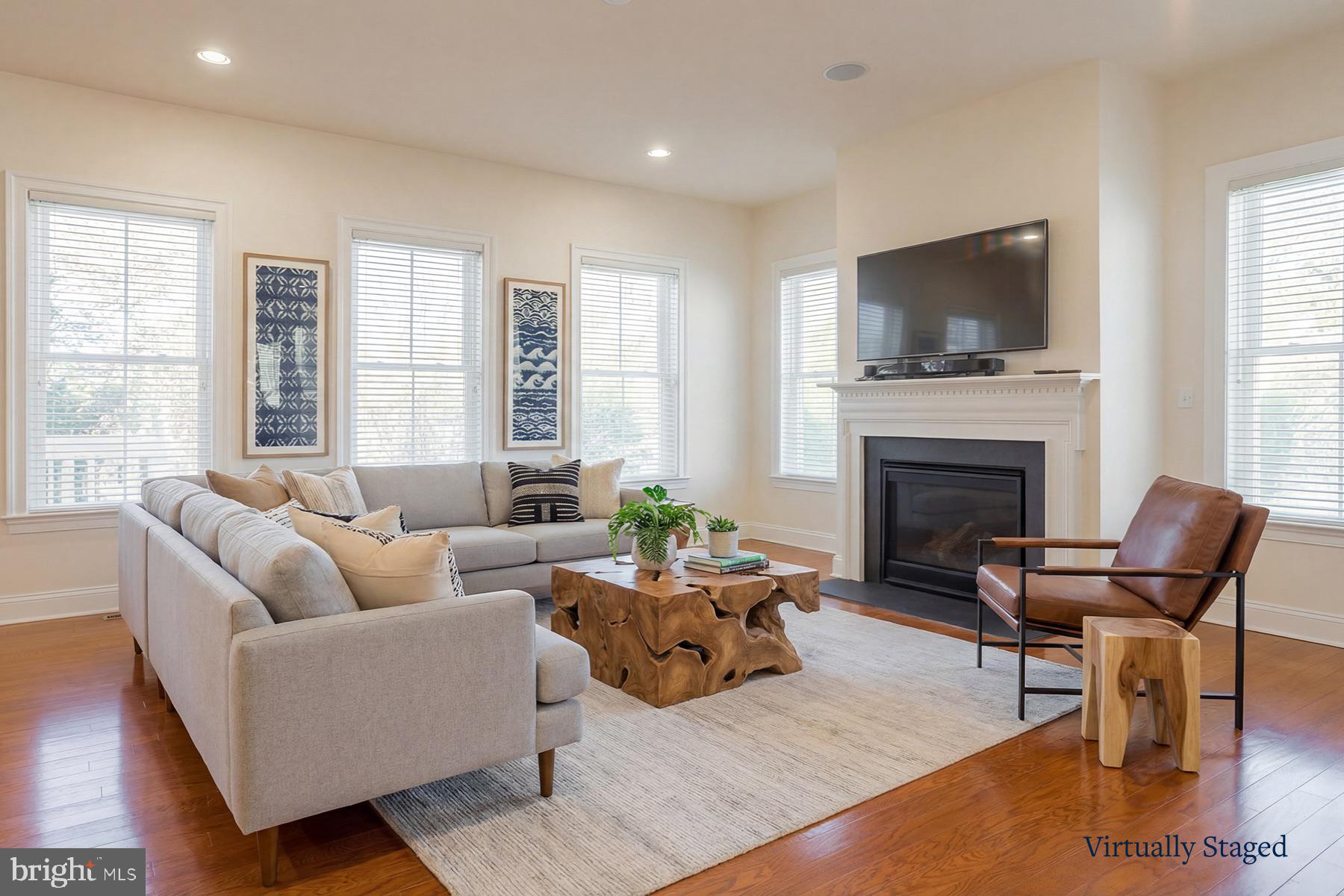 REDDEN RIDGE - Residential