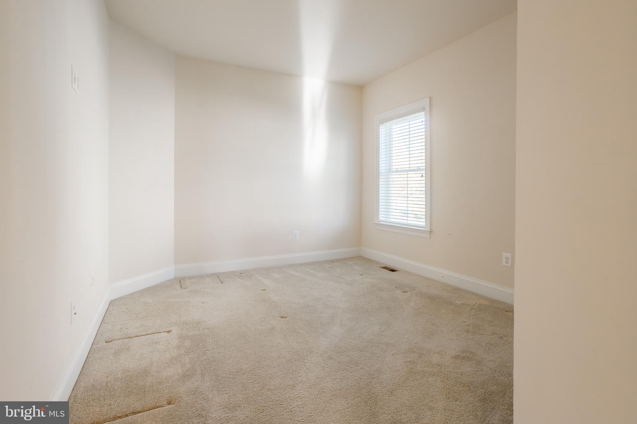 REDDEN RIDGE - Residential