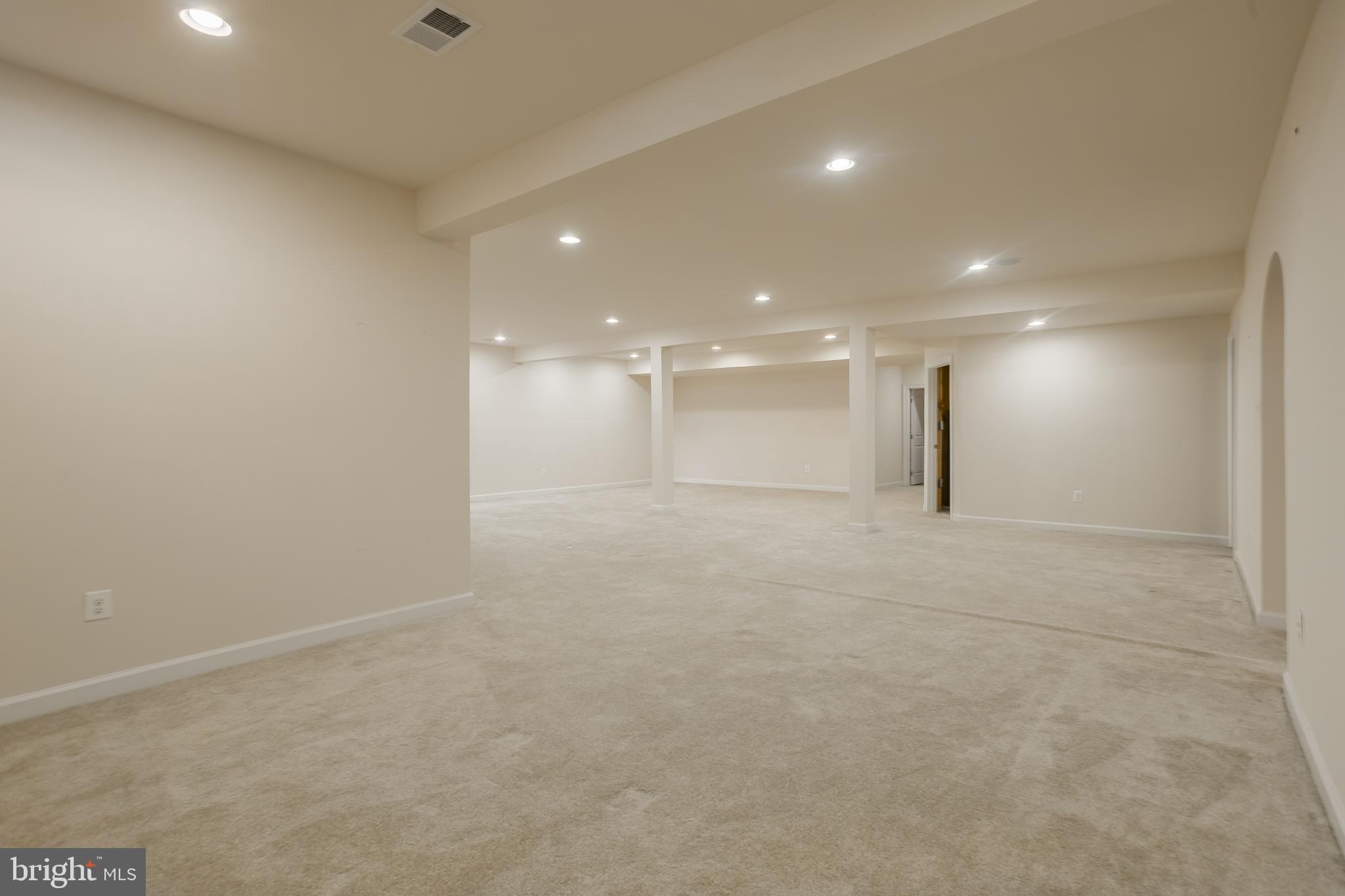 REDDEN RIDGE - Residential