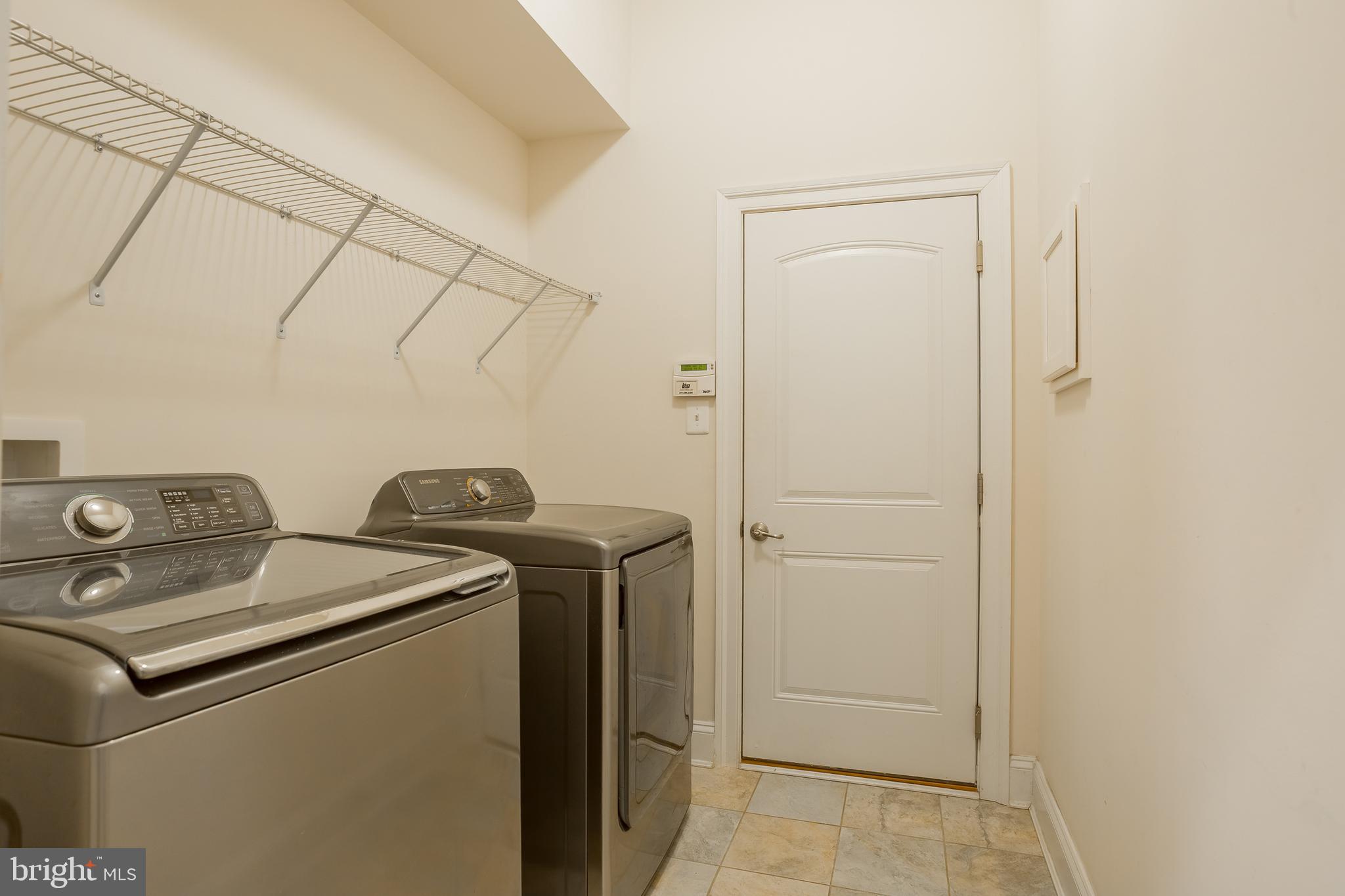 REDDEN RIDGE - Residential