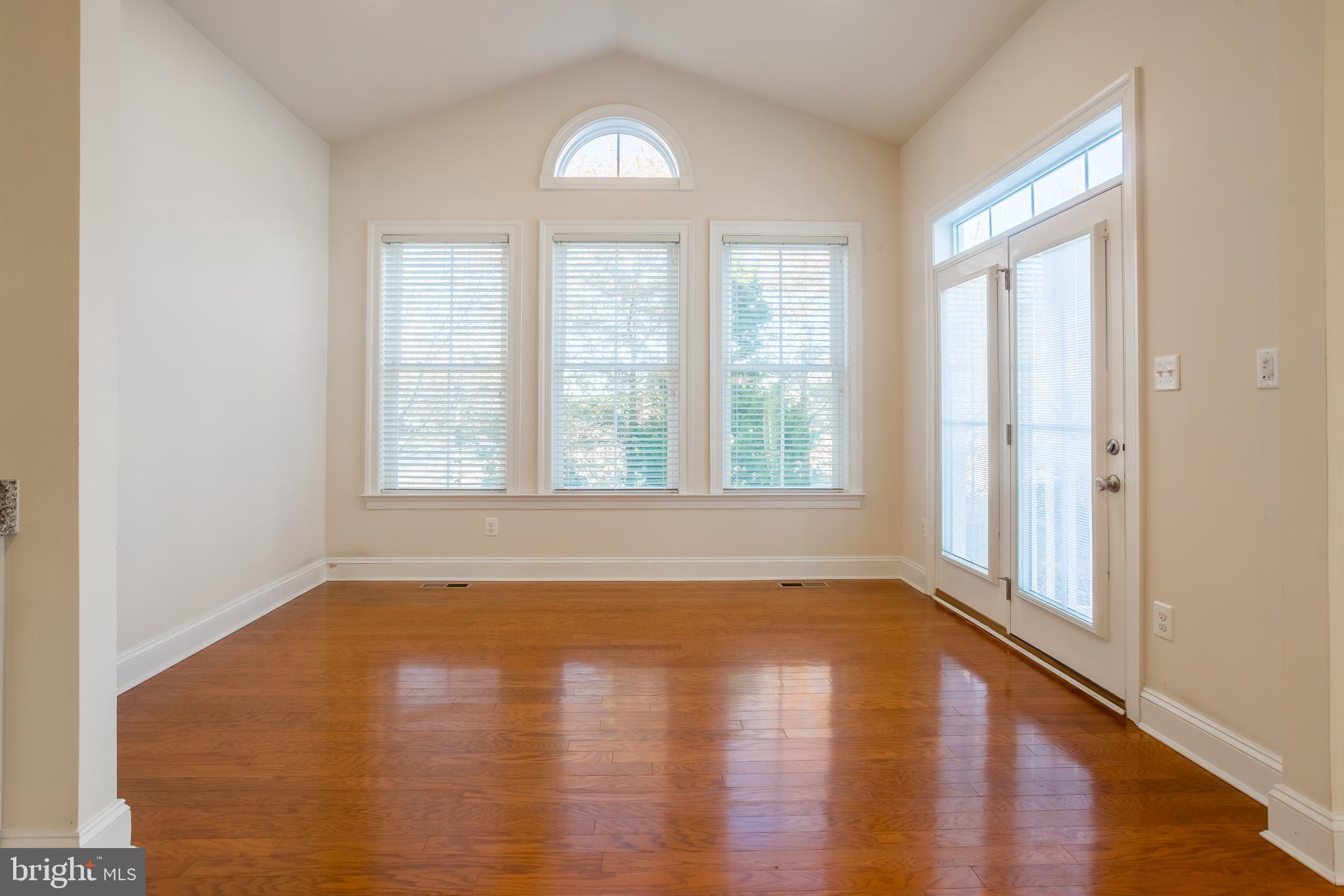 REDDEN RIDGE - Residential