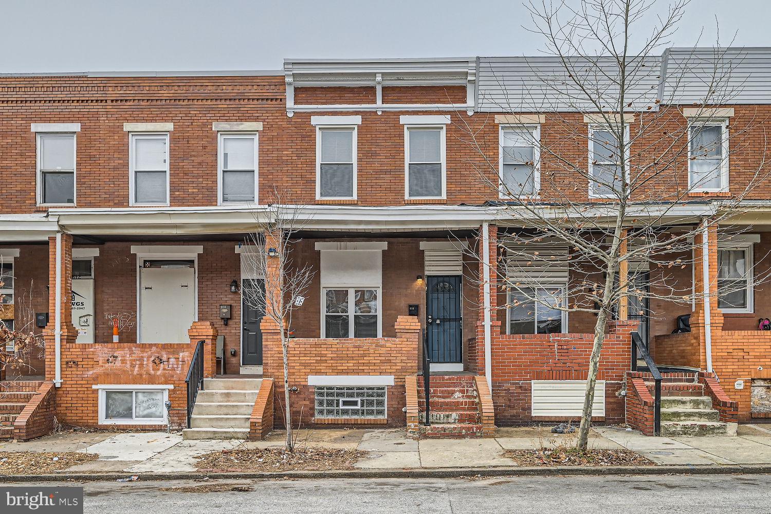 ELWOOD PARK - Residential