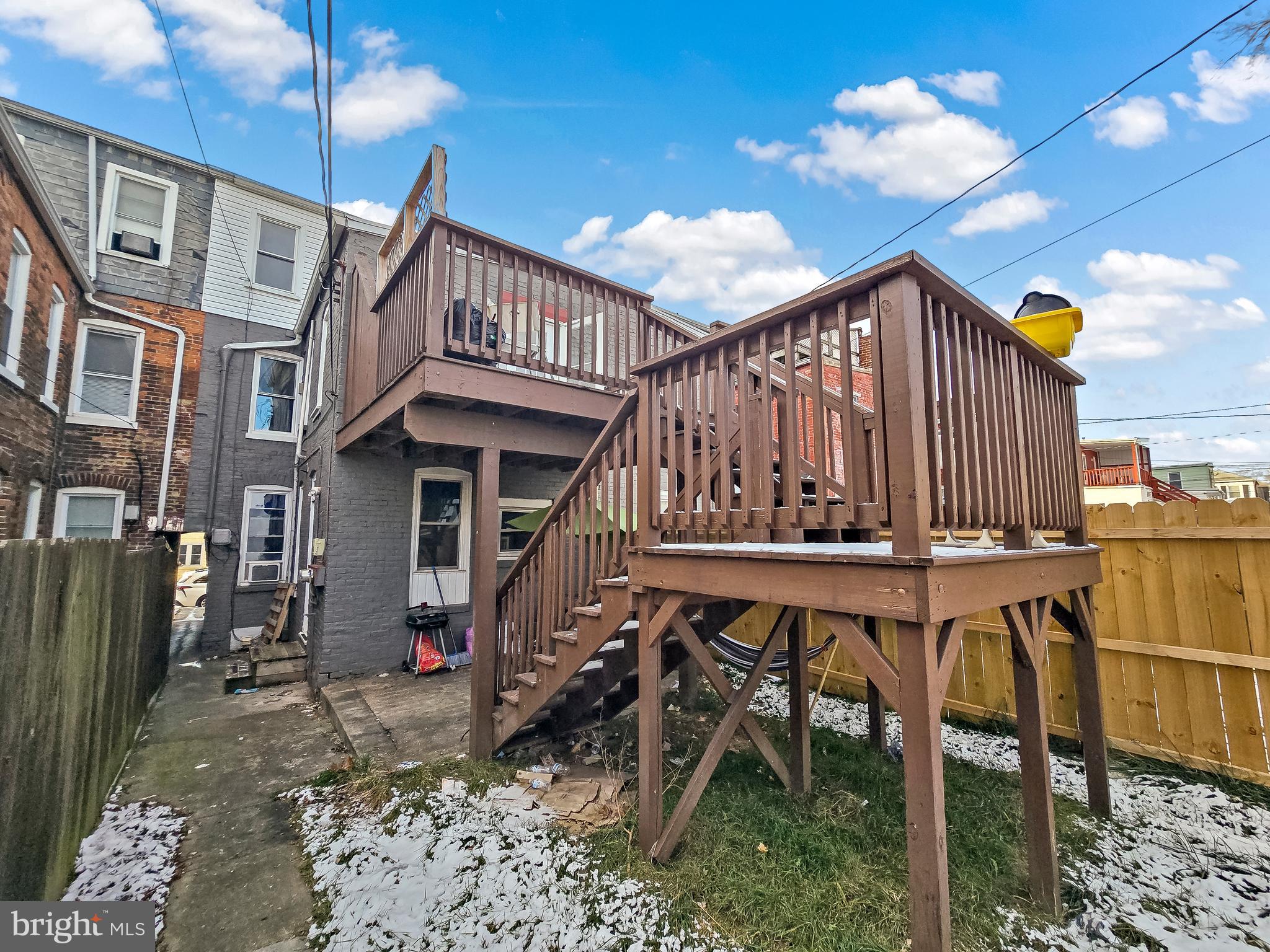 YORK CITY - Residential Income