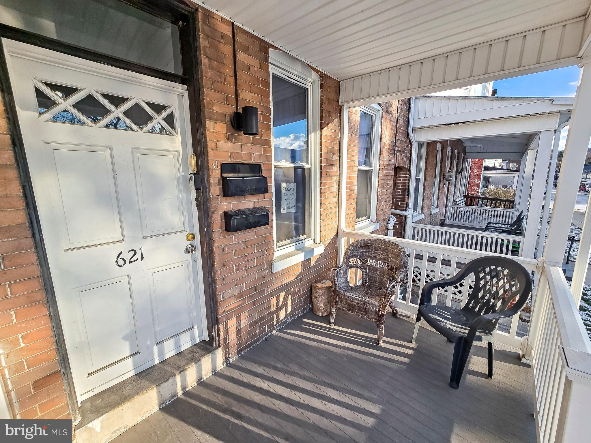 YORK CITY - Residential Income