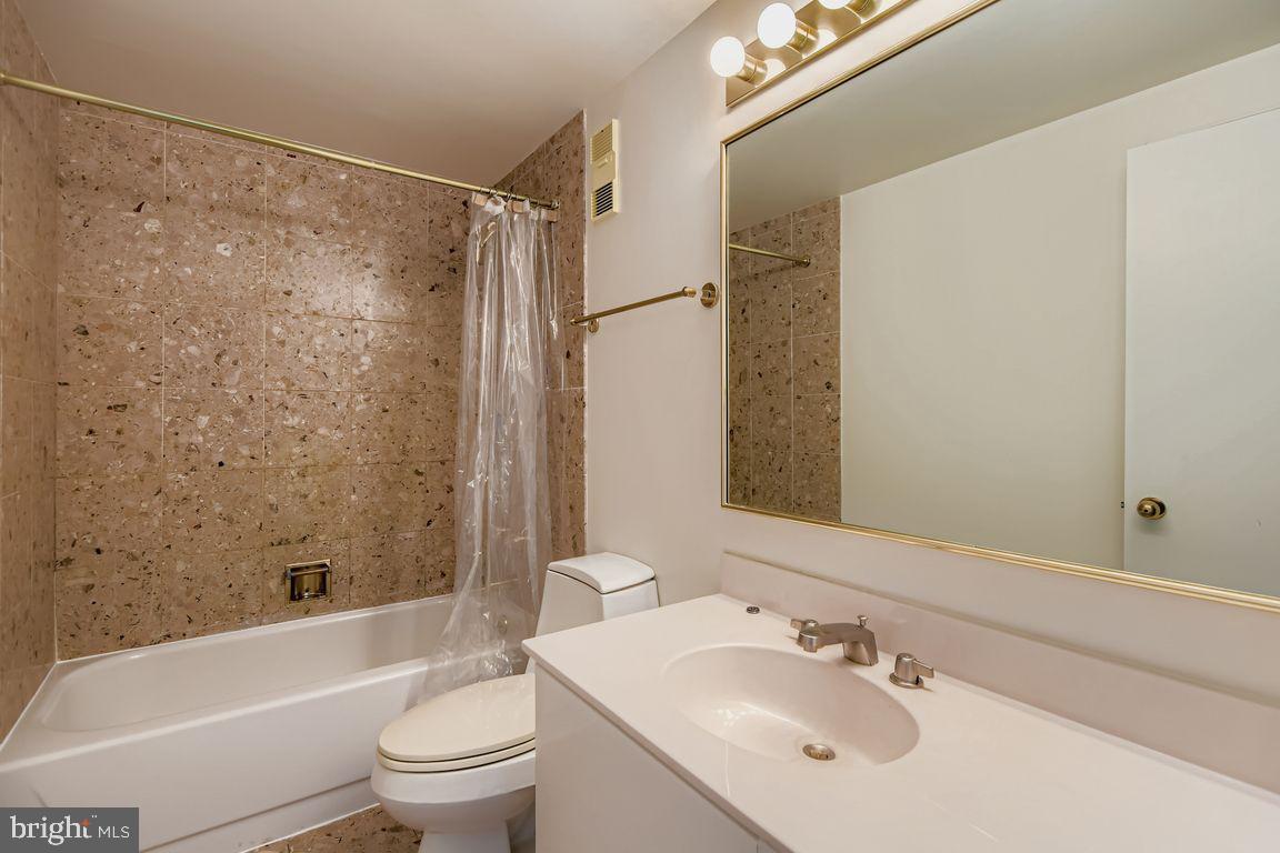 INNER HARBOR - Residential