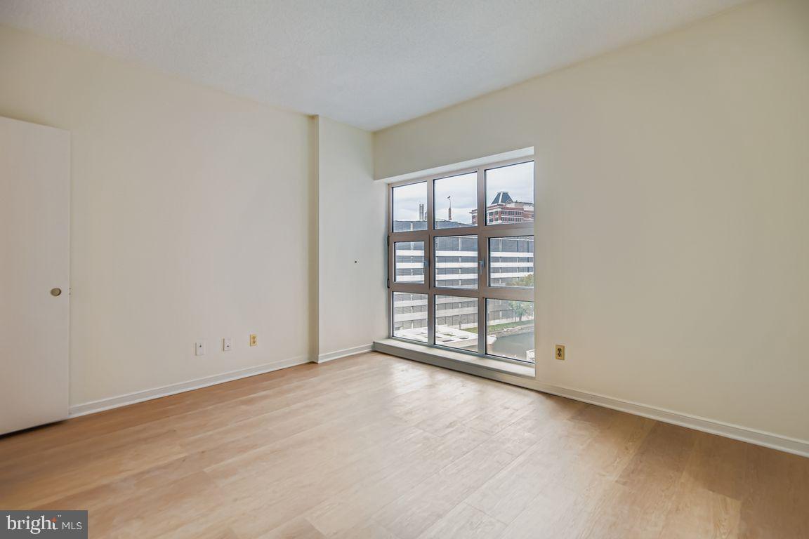 INNER HARBOR - Residential