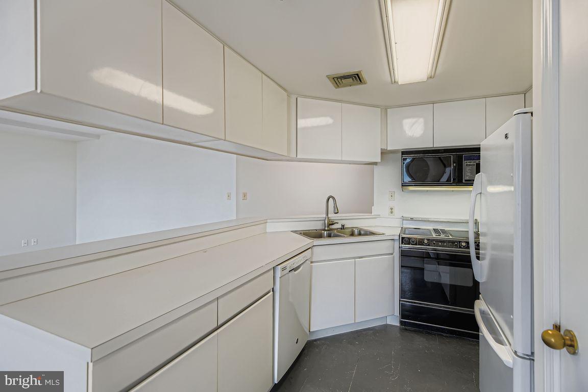 INNER HARBOR - Residential