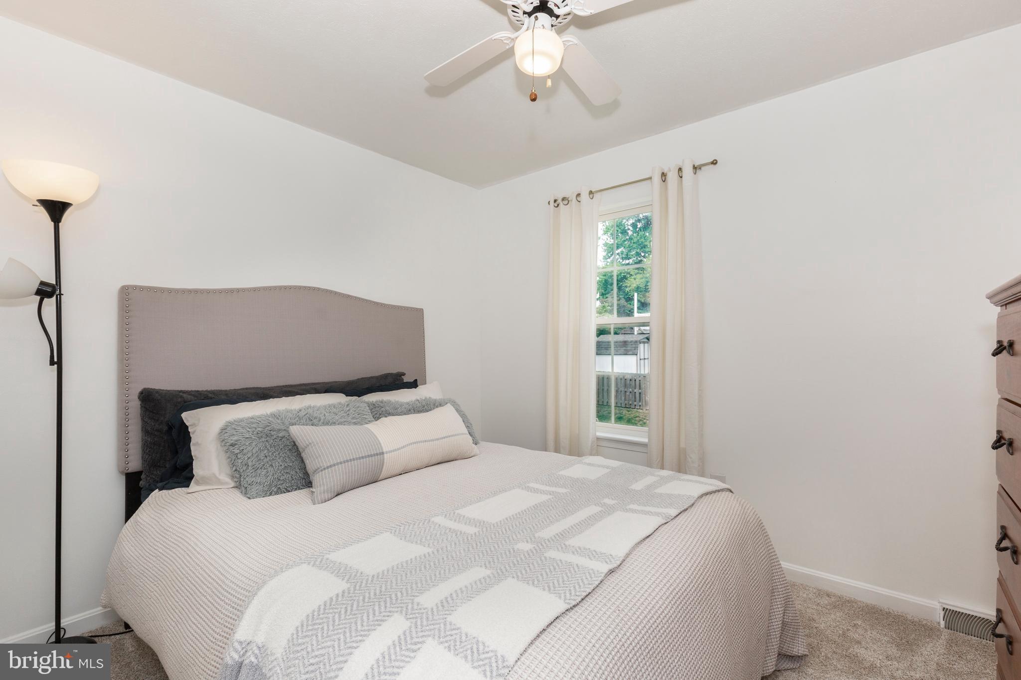 ROBERTS FIELD - Residential