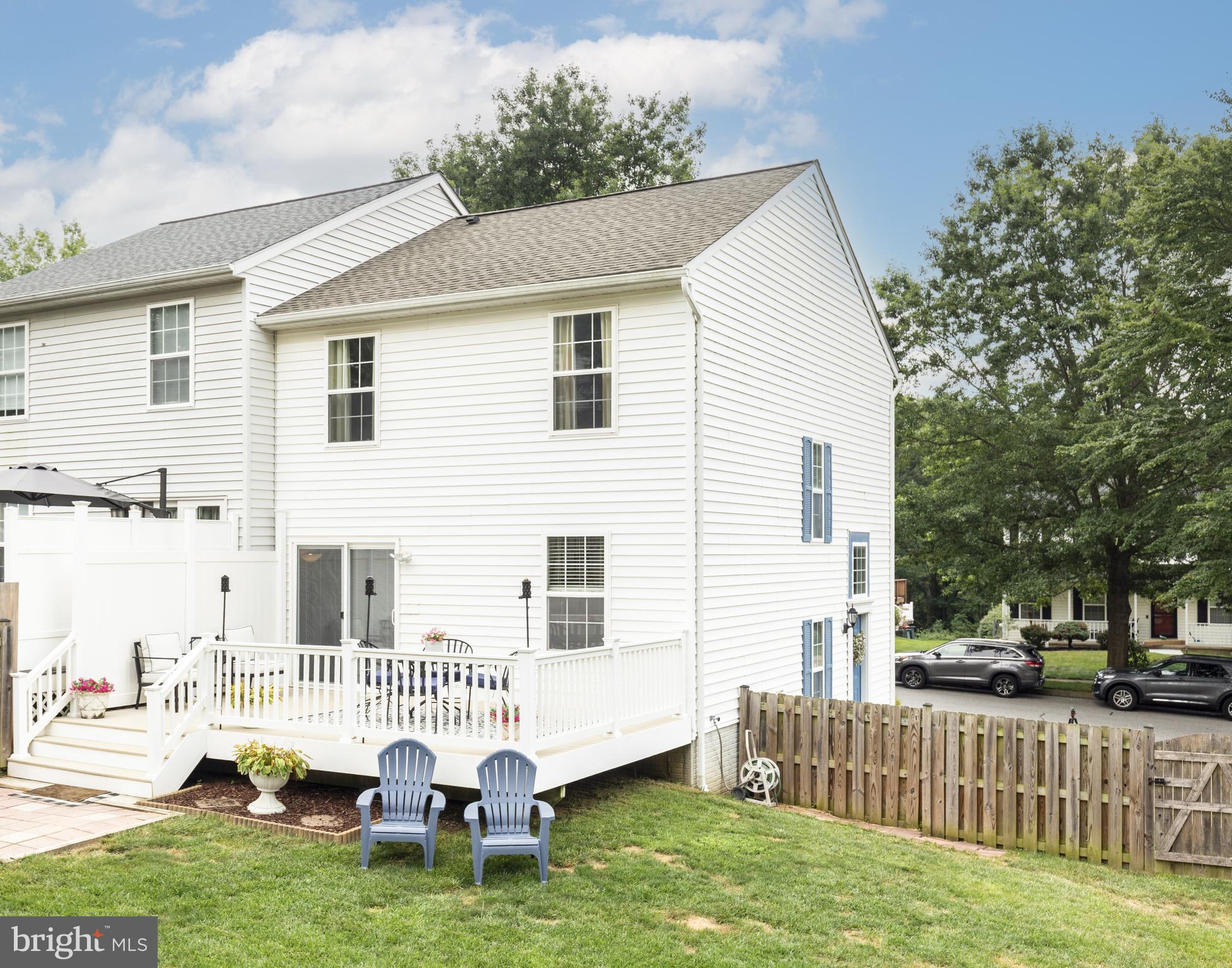 ROBERTS FIELD - Residential