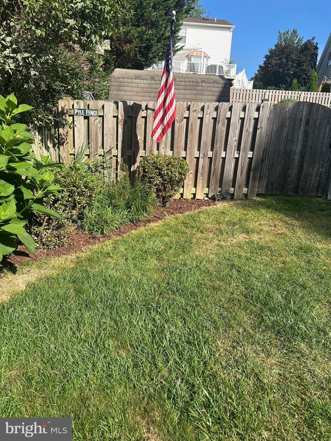 ROBERTS FIELD - Residential