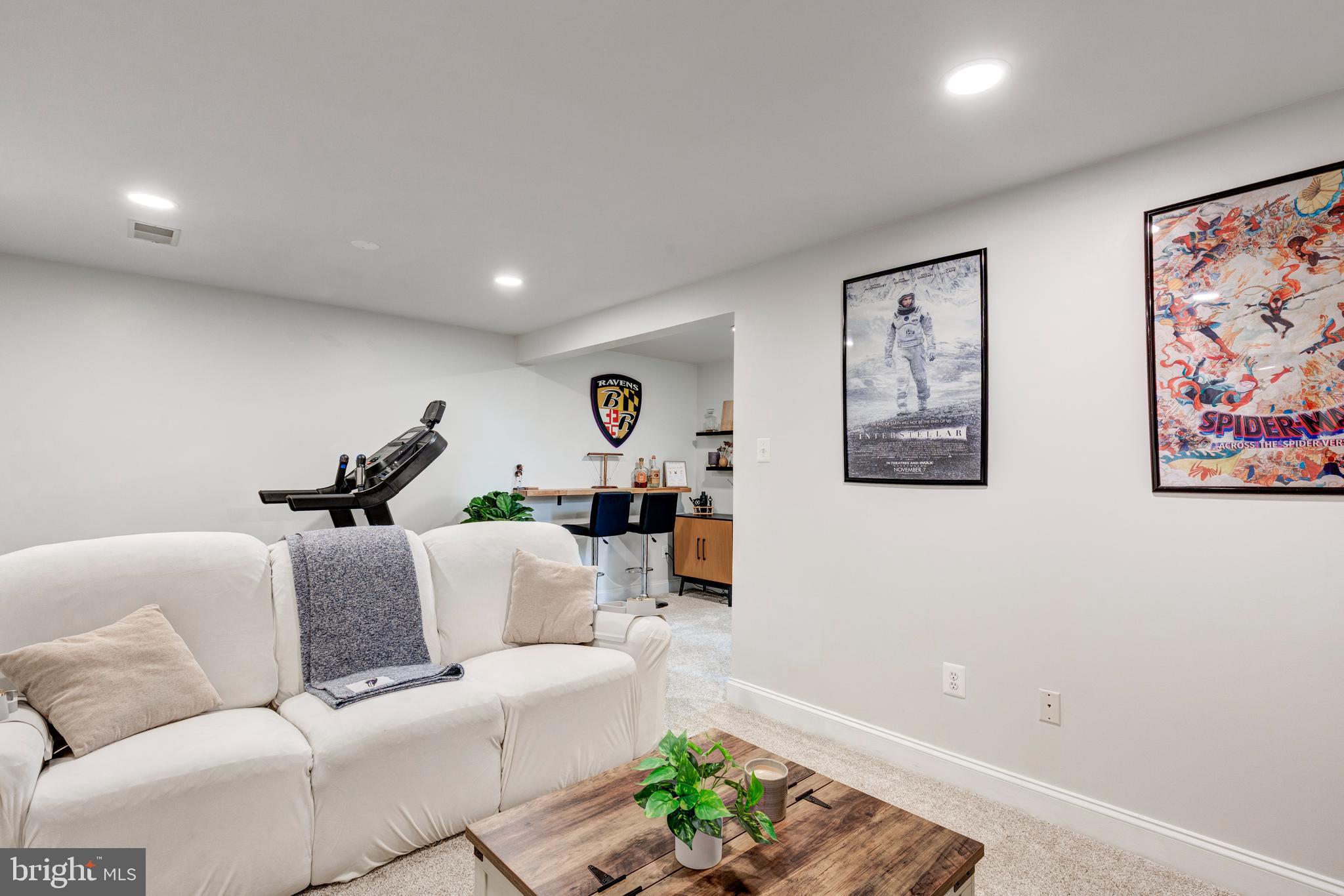 ROBERTS FIELD - Residential