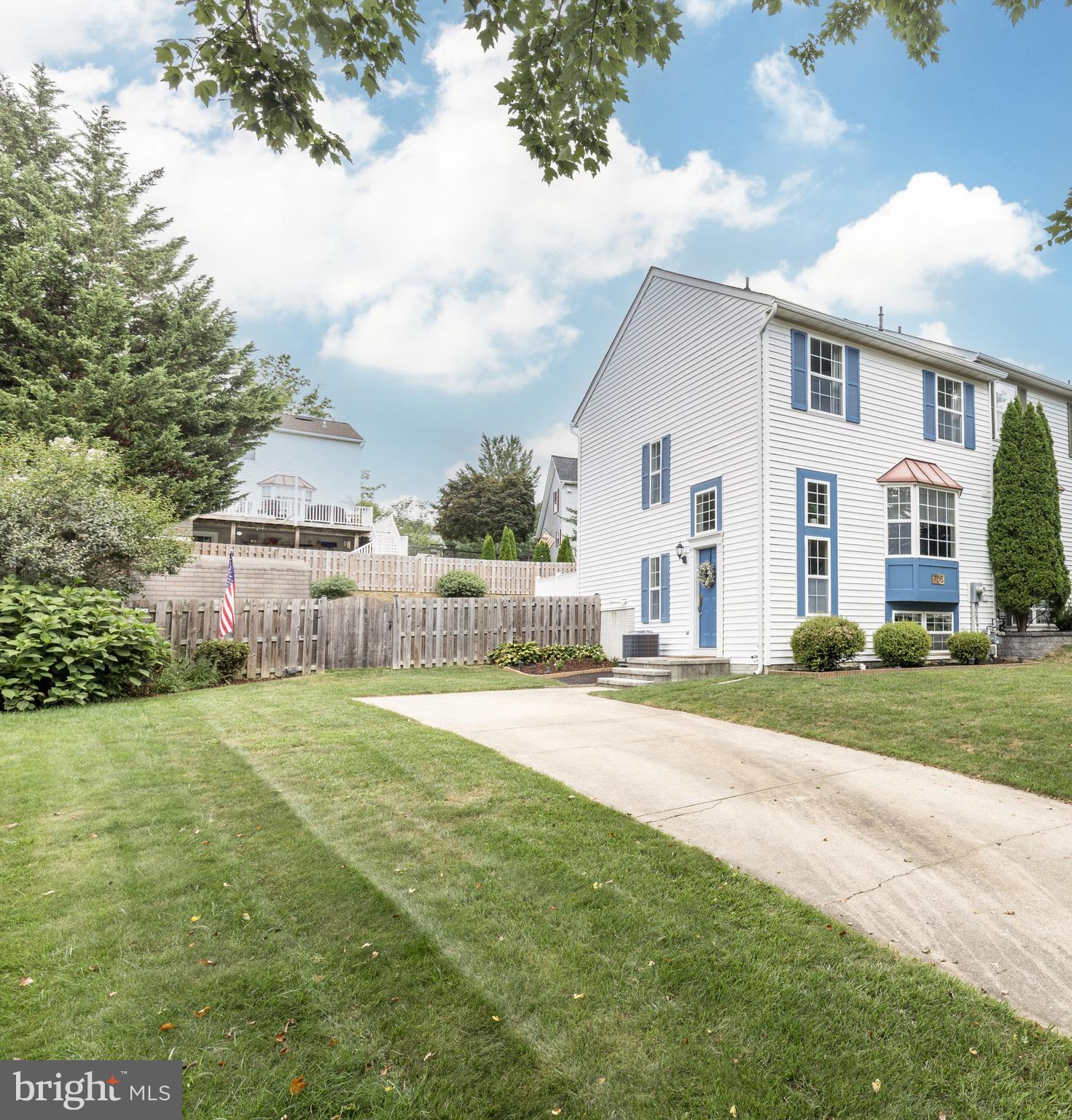 ROBERTS FIELD - Residential