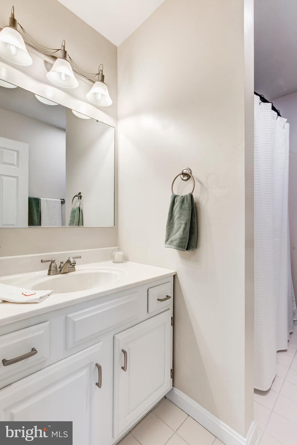 ROBERTS FIELD - Residential