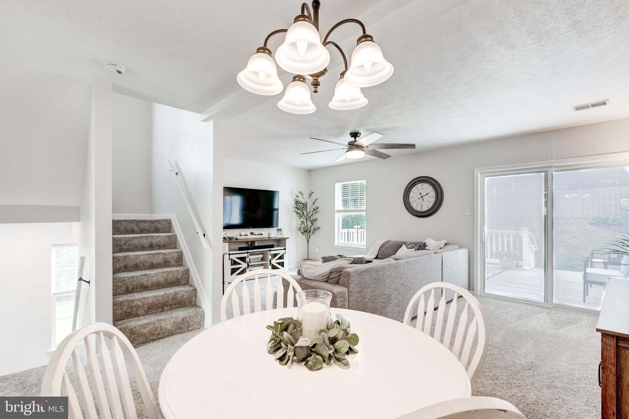 ROBERTS FIELD - Residential