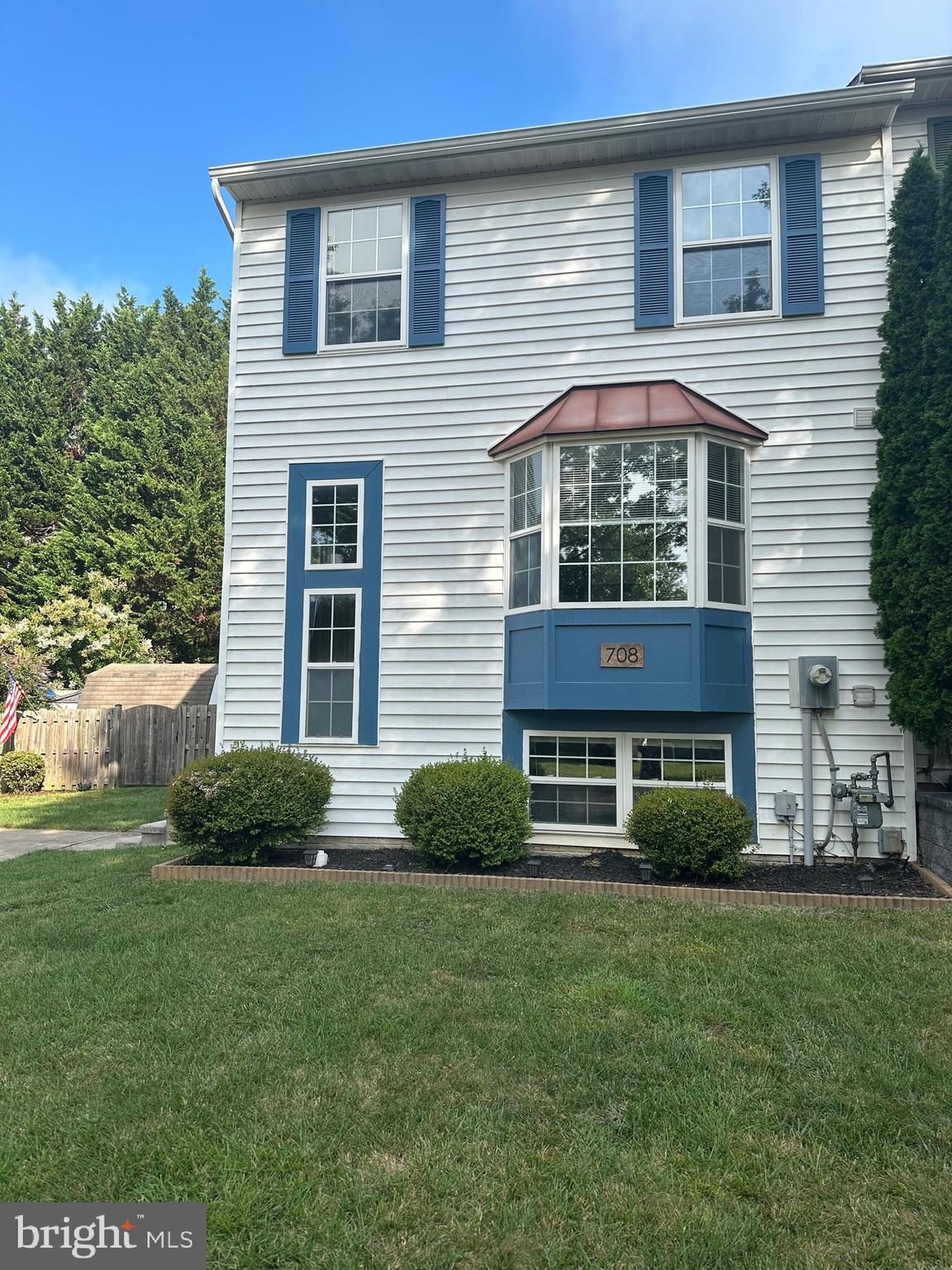 ROBERTS FIELD - Residential