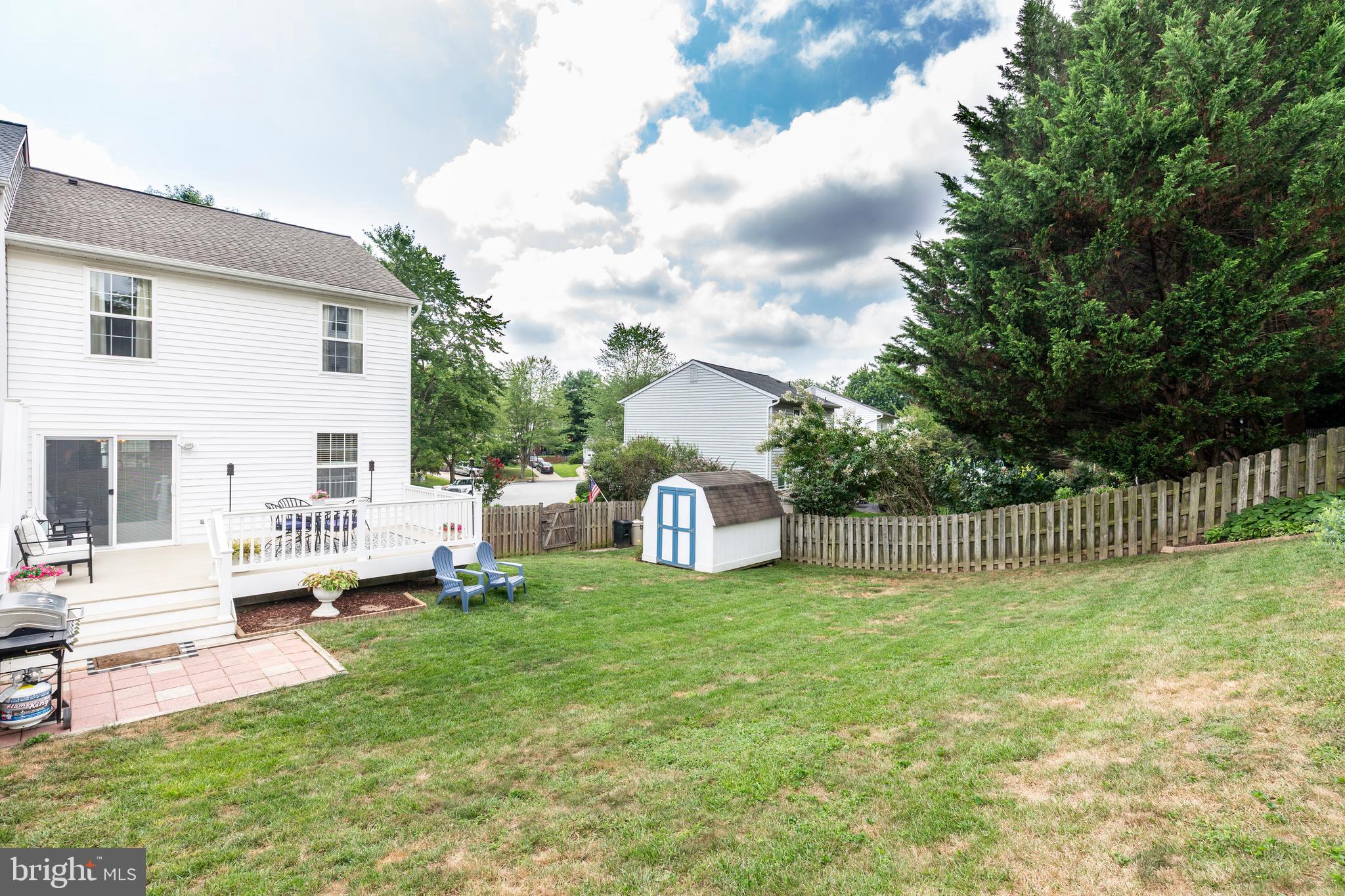 ROBERTS FIELD - Residential