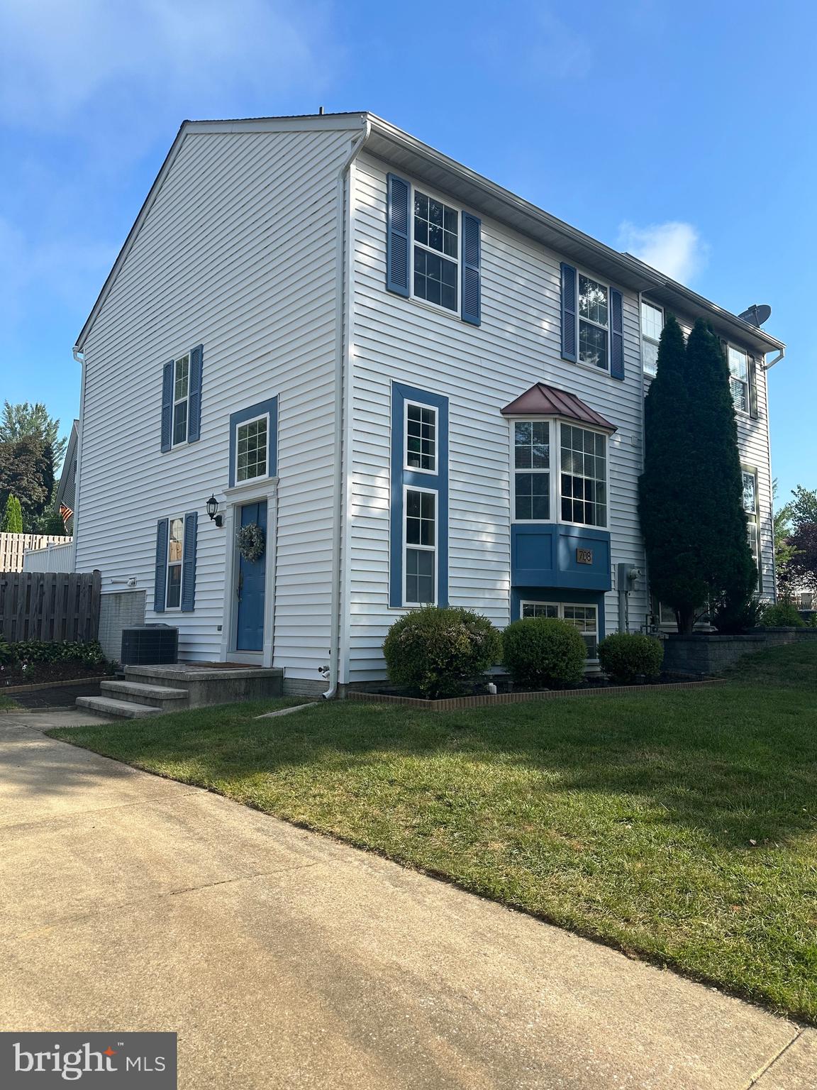 ROBERTS FIELD - Residential