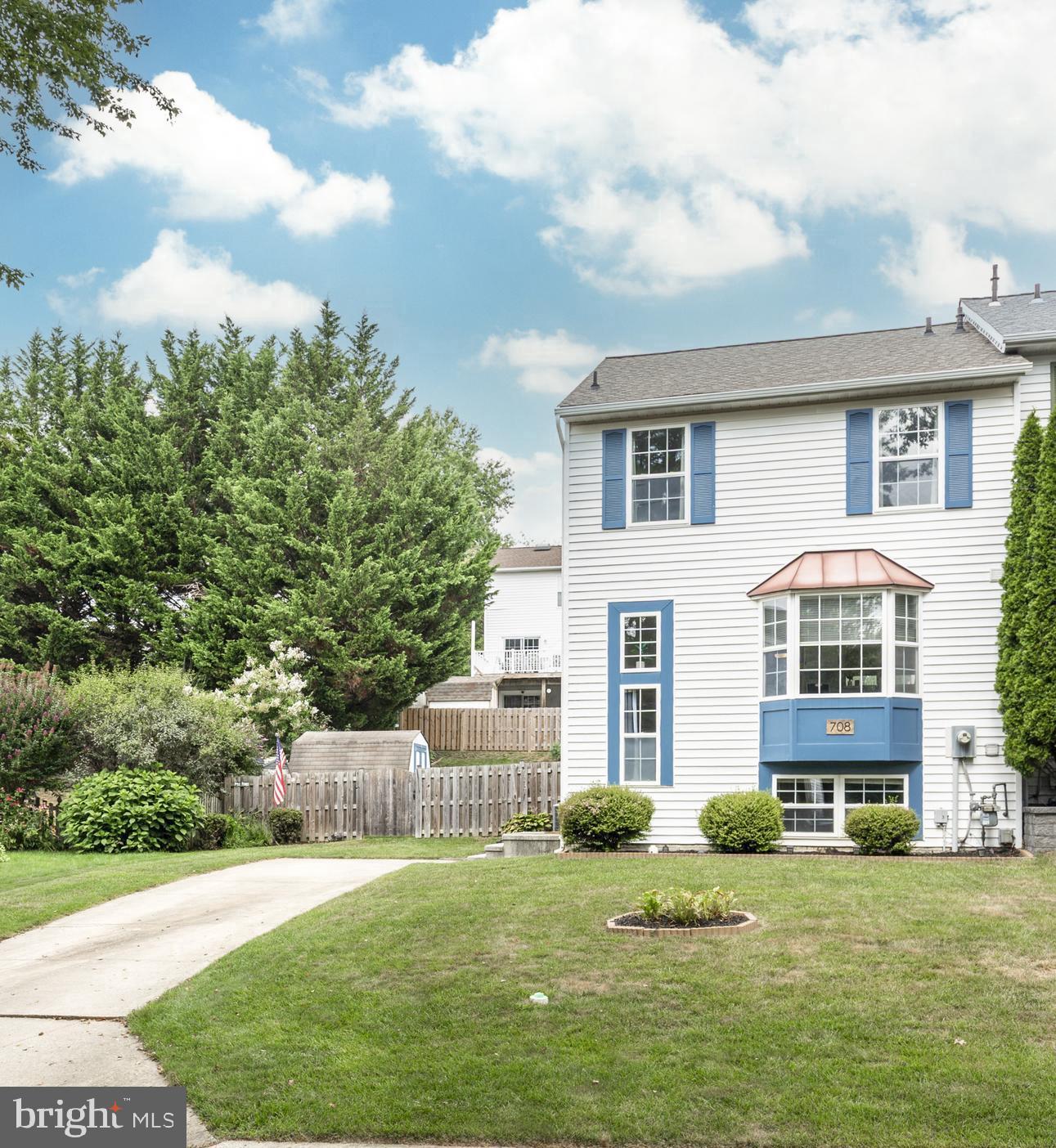 ROBERTS FIELD - Residential